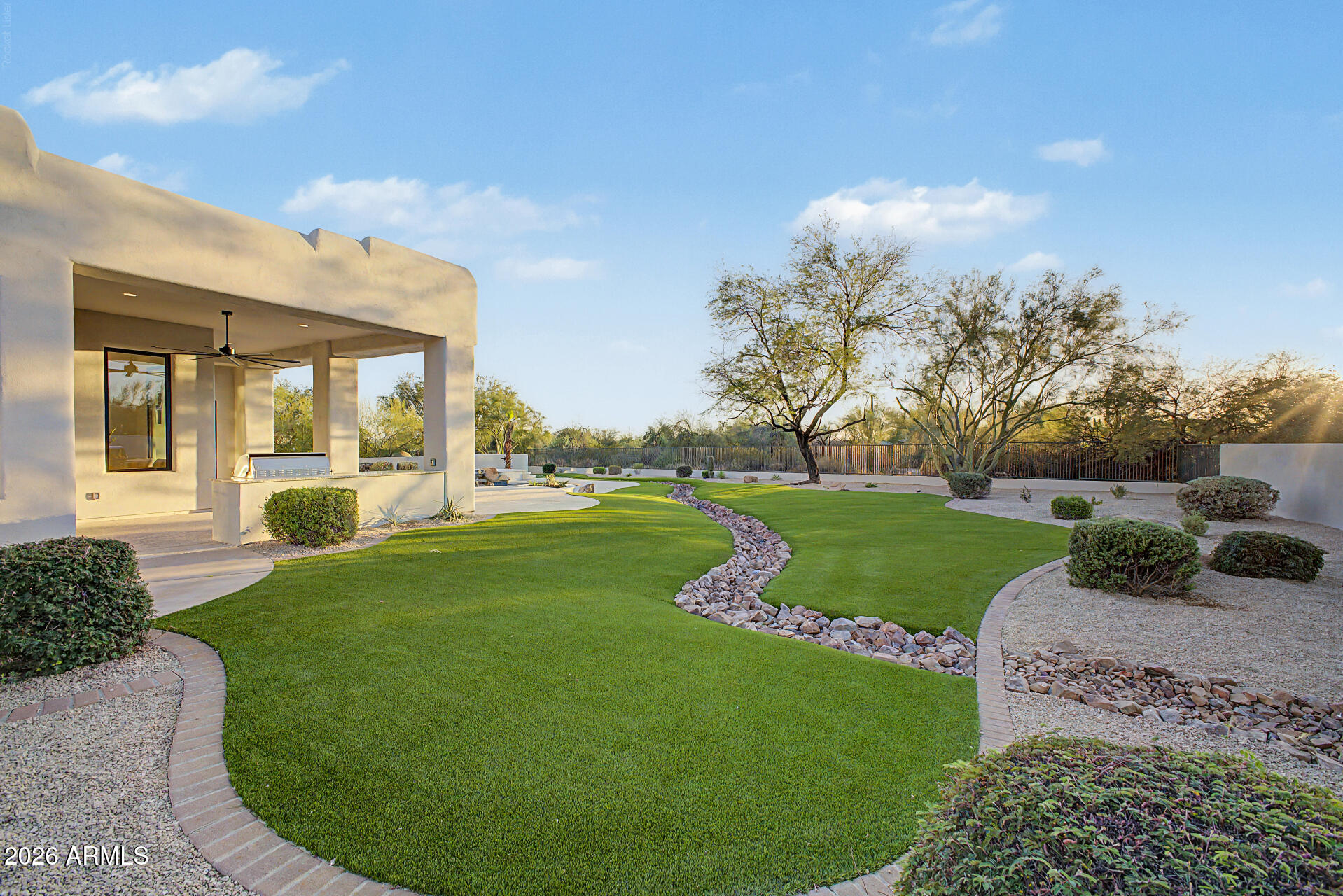 SONORAN HILLS - Residential