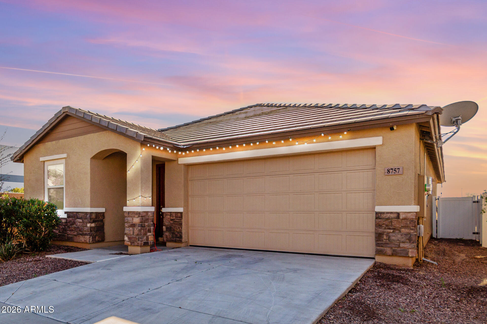 GATED COMMUNITY on a PREMIUM CORNER LOT w/ exceptional privacy & limited neighbors. This 2019-built home feels like new. Its ideal north-south orientation highlights a spacious open-concept great room & Chefs kitchen featuring a large island that seats 4 people very comfortably & lots of cabinetry-countertops space!!The split floor plan offers a generous primary suite w/ a private bathroom entrance & a large walk-in closet, while the secondary bedrooms provide extra-large closets & ceiling fans. Featuring custom 18'' tile throughout, recessed lighting, low-maintenance living & close proximity to the I-10, this home blends comfort & convenience!!