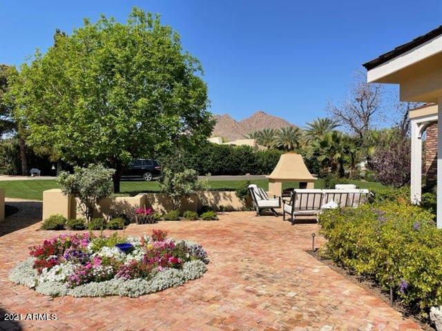 CASA BLANCA ESTATES LOT 20-37 & TR A - Residential