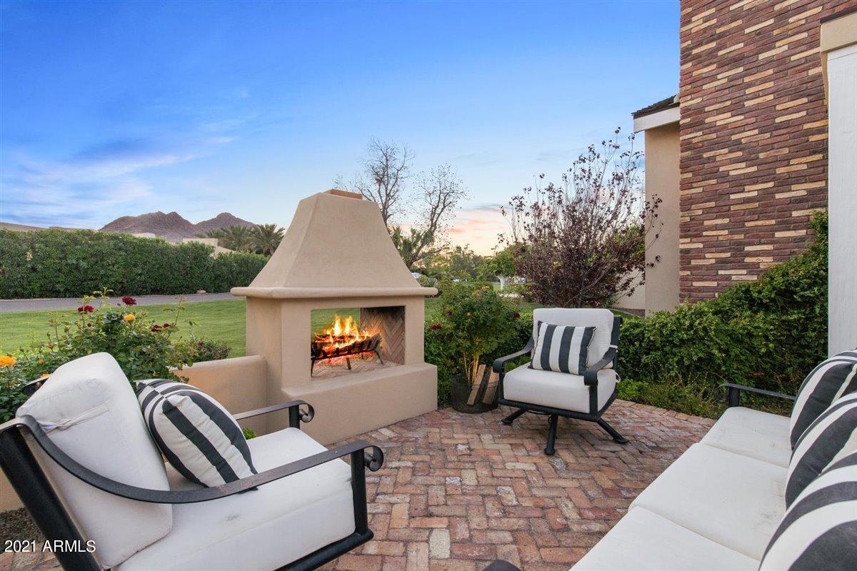 CASA BLANCA ESTATES LOT 20-37 & TR A - Residential