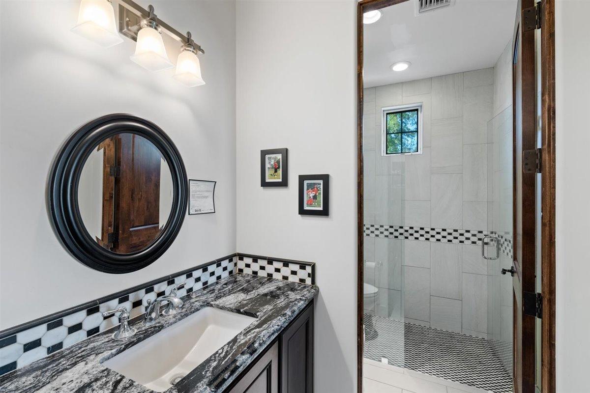 CASA BLANCA ESTATES LOT 20-37 & TR A - Residential
