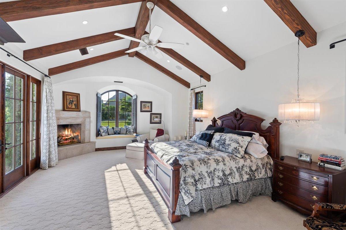 CASA BLANCA ESTATES LOT 20-37 & TR A - Residential