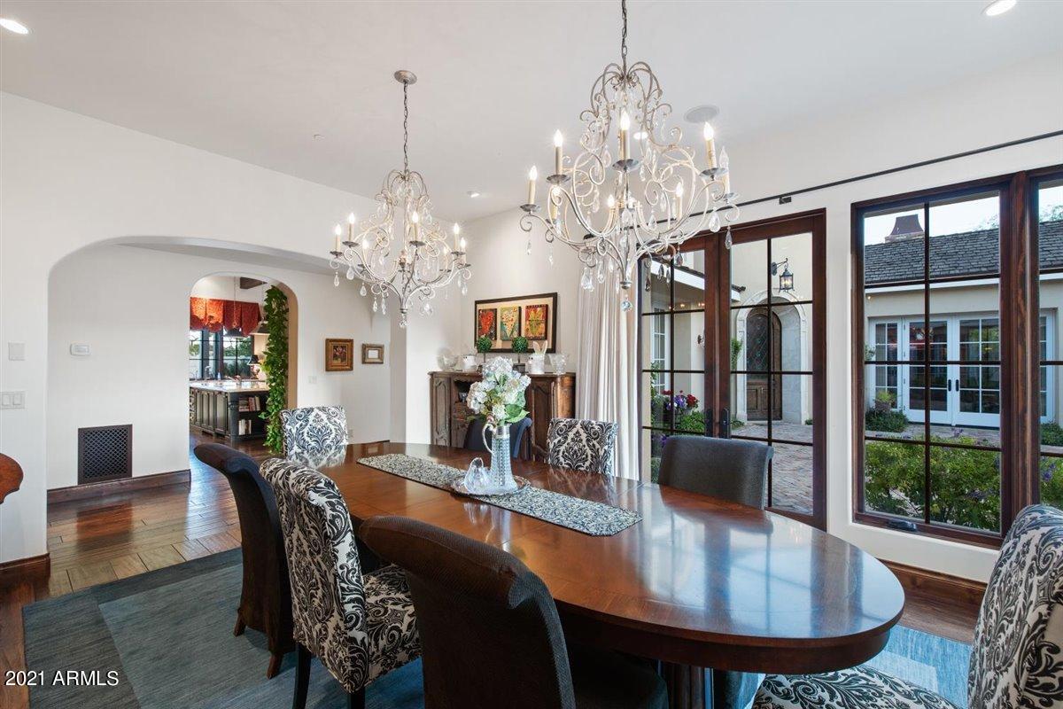 CASA BLANCA ESTATES LOT 20-37 & TR A - Residential