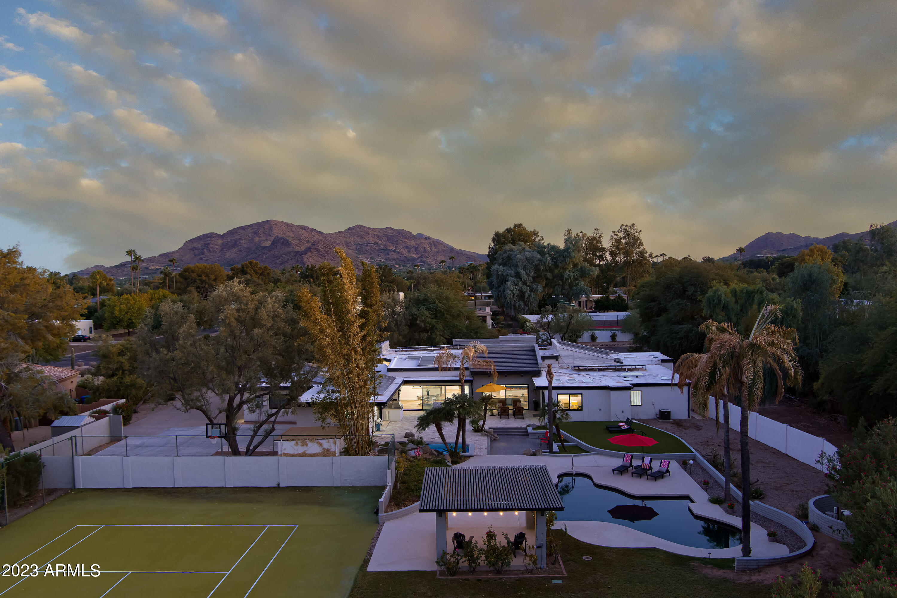 PALO OLIVO ESTATES - Residential