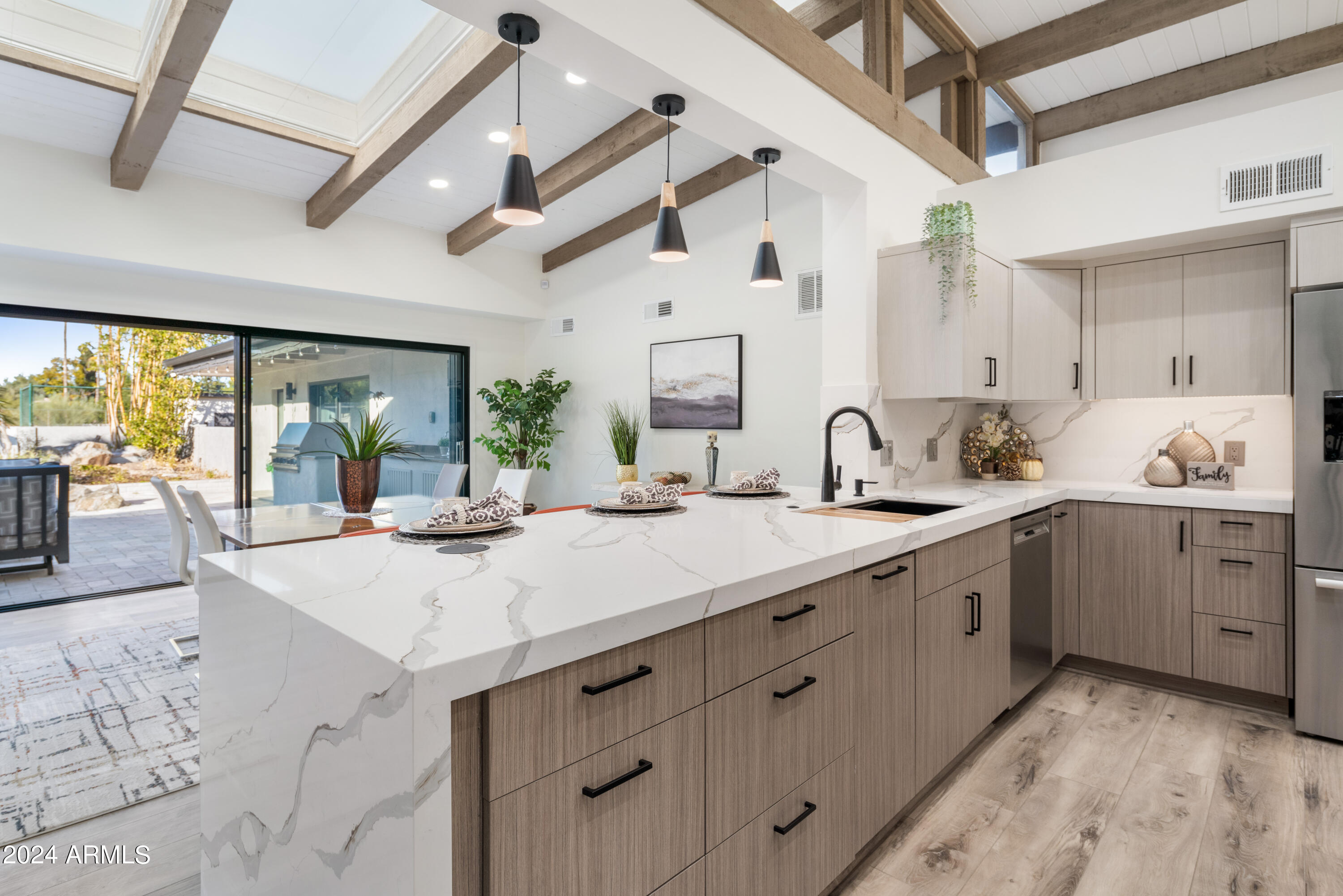 PALO OLIVO ESTATES - Residential