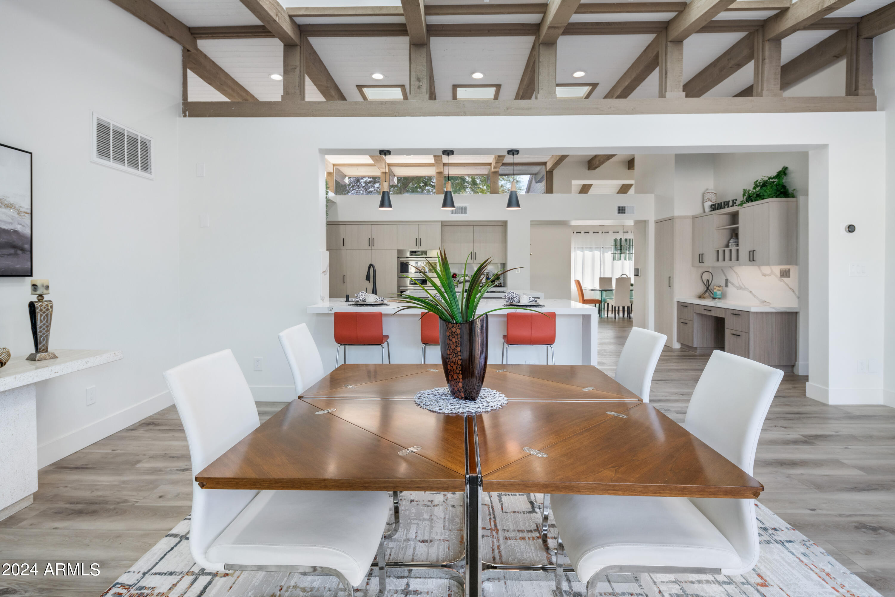 PALO OLIVO ESTATES - Residential