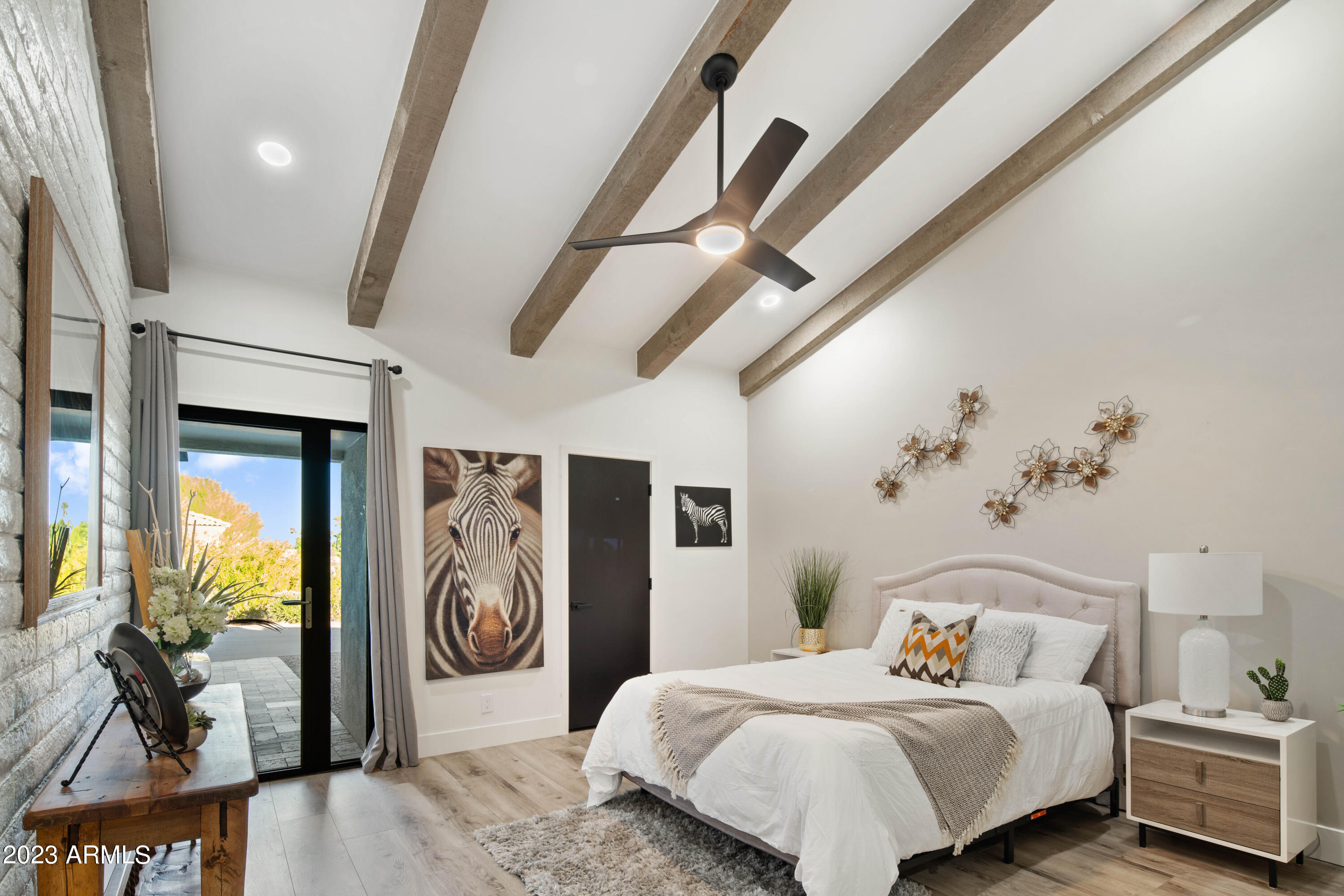 PALO OLIVO ESTATES - Residential