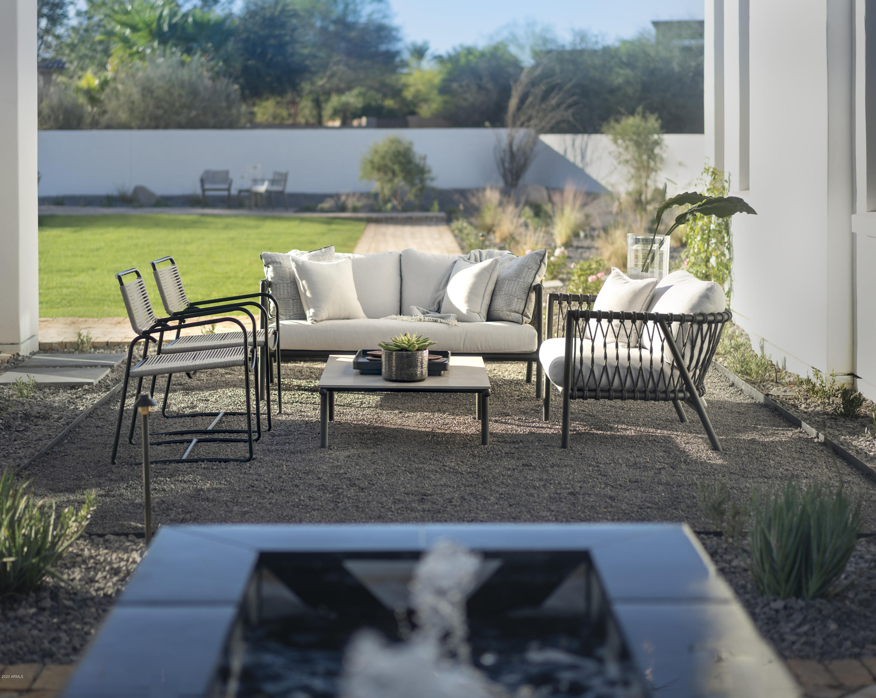 DOUBLETREE RANCHOS 2 - Residential