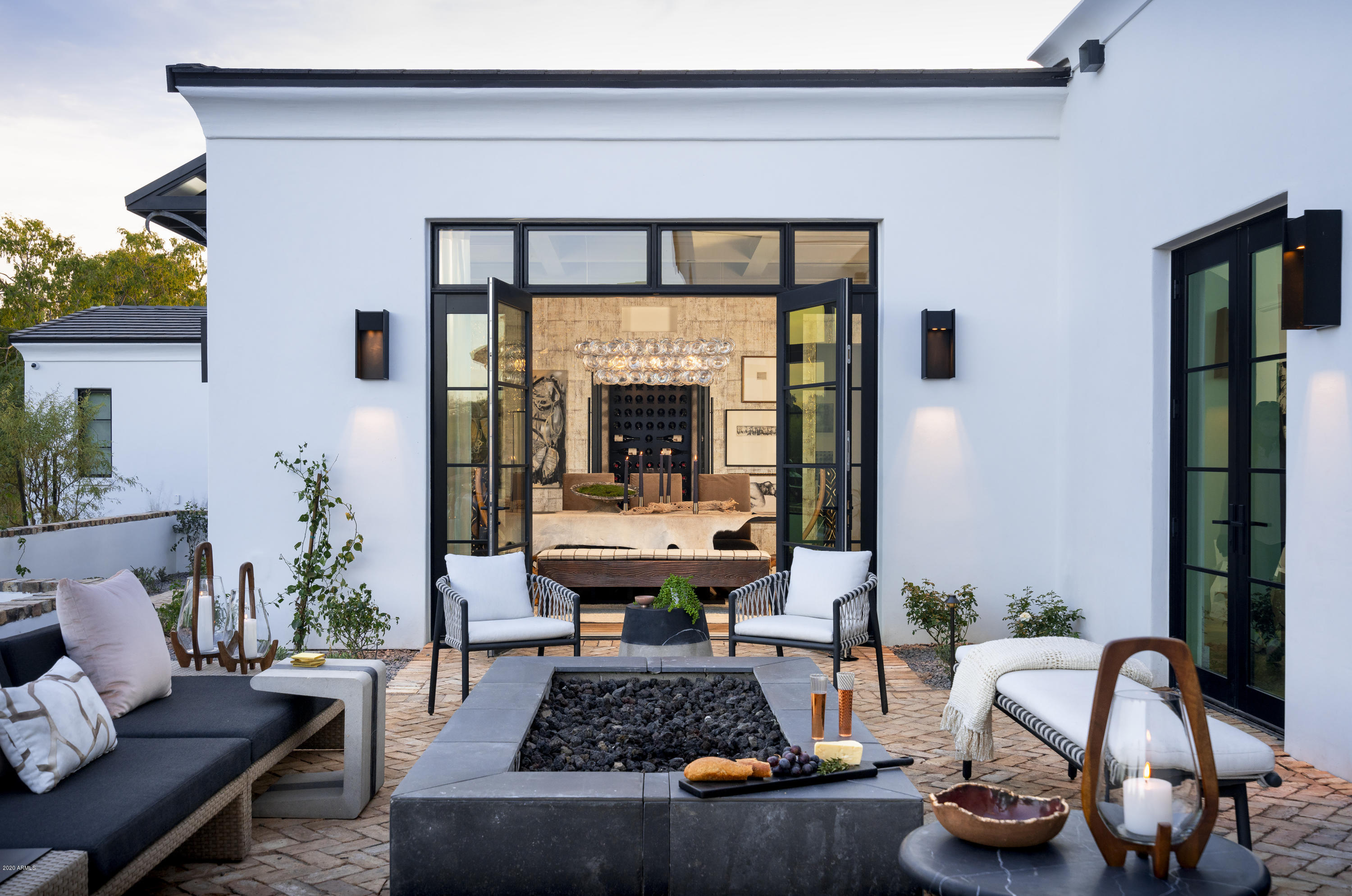 DOUBLETREE RANCHOS 2 - Residential