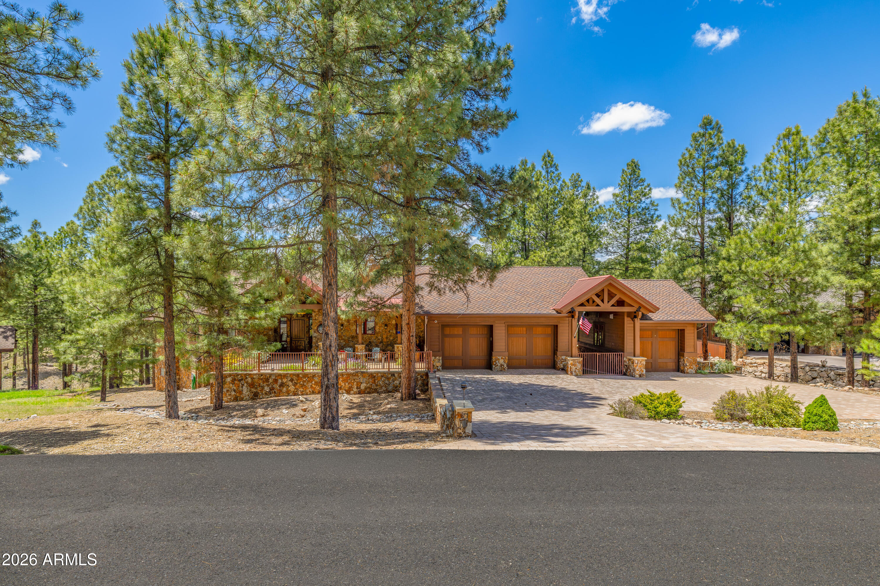 PINE CANYON - Residential