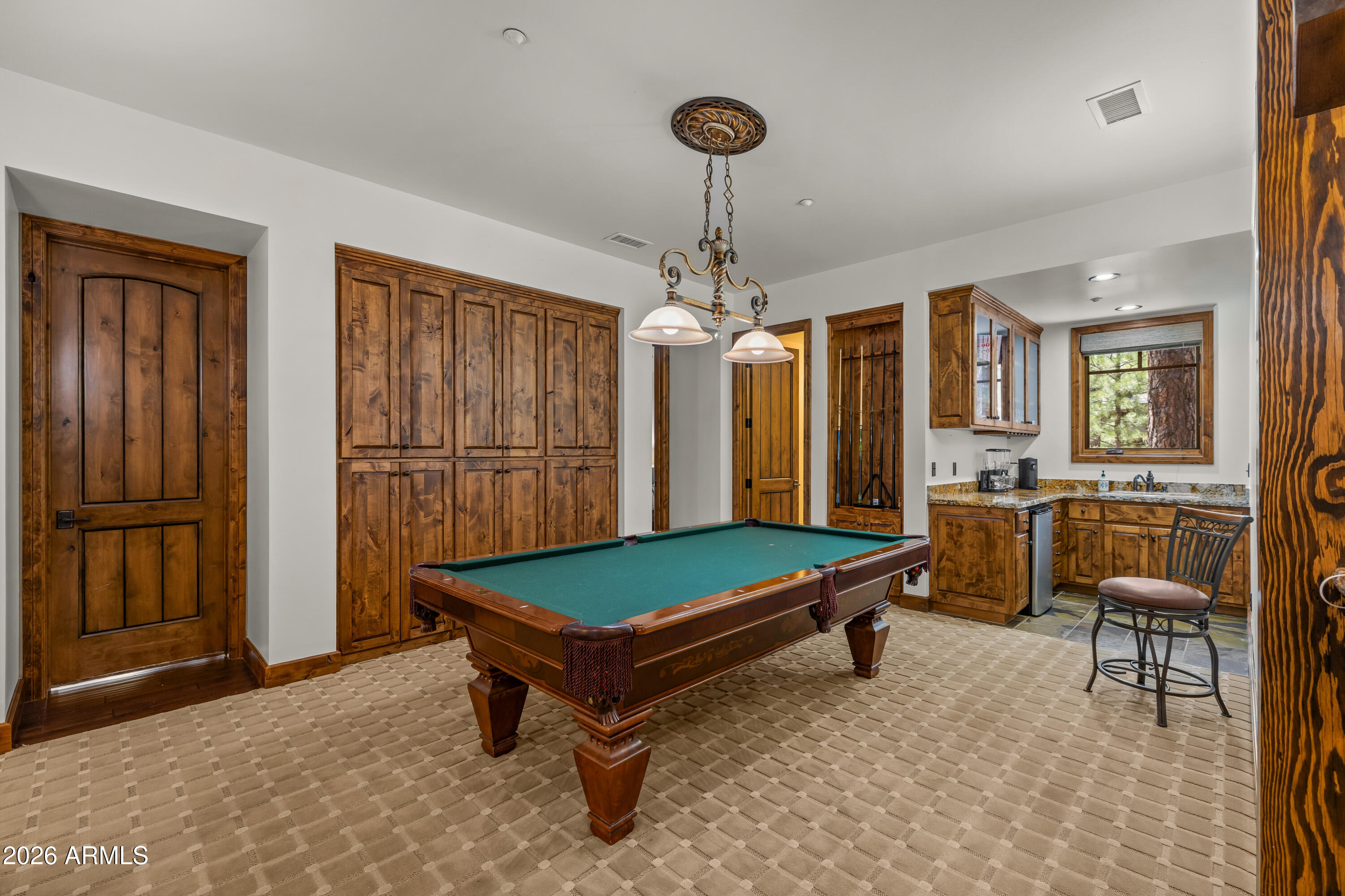 PINE CANYON - Residential