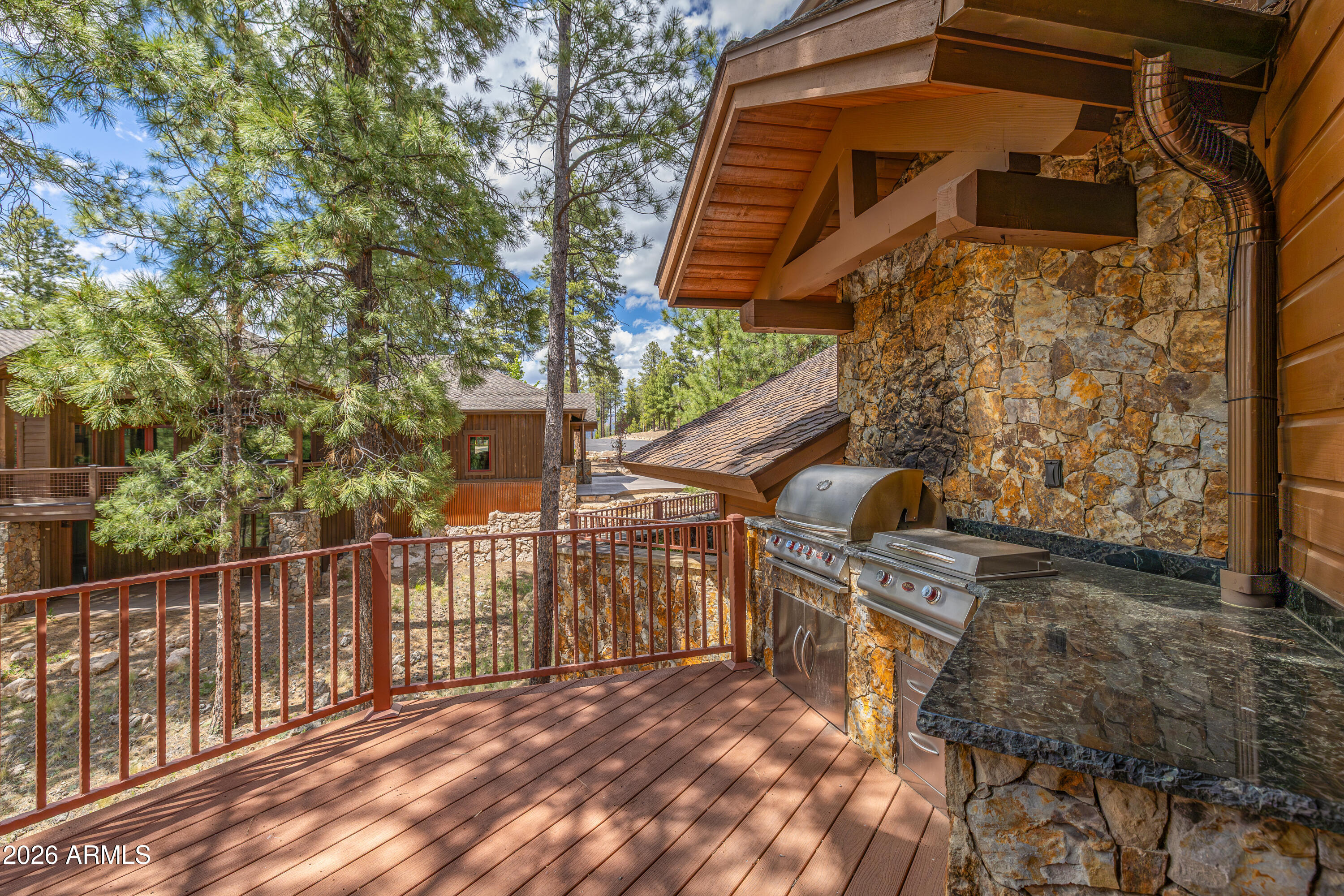 PINE CANYON - Residential