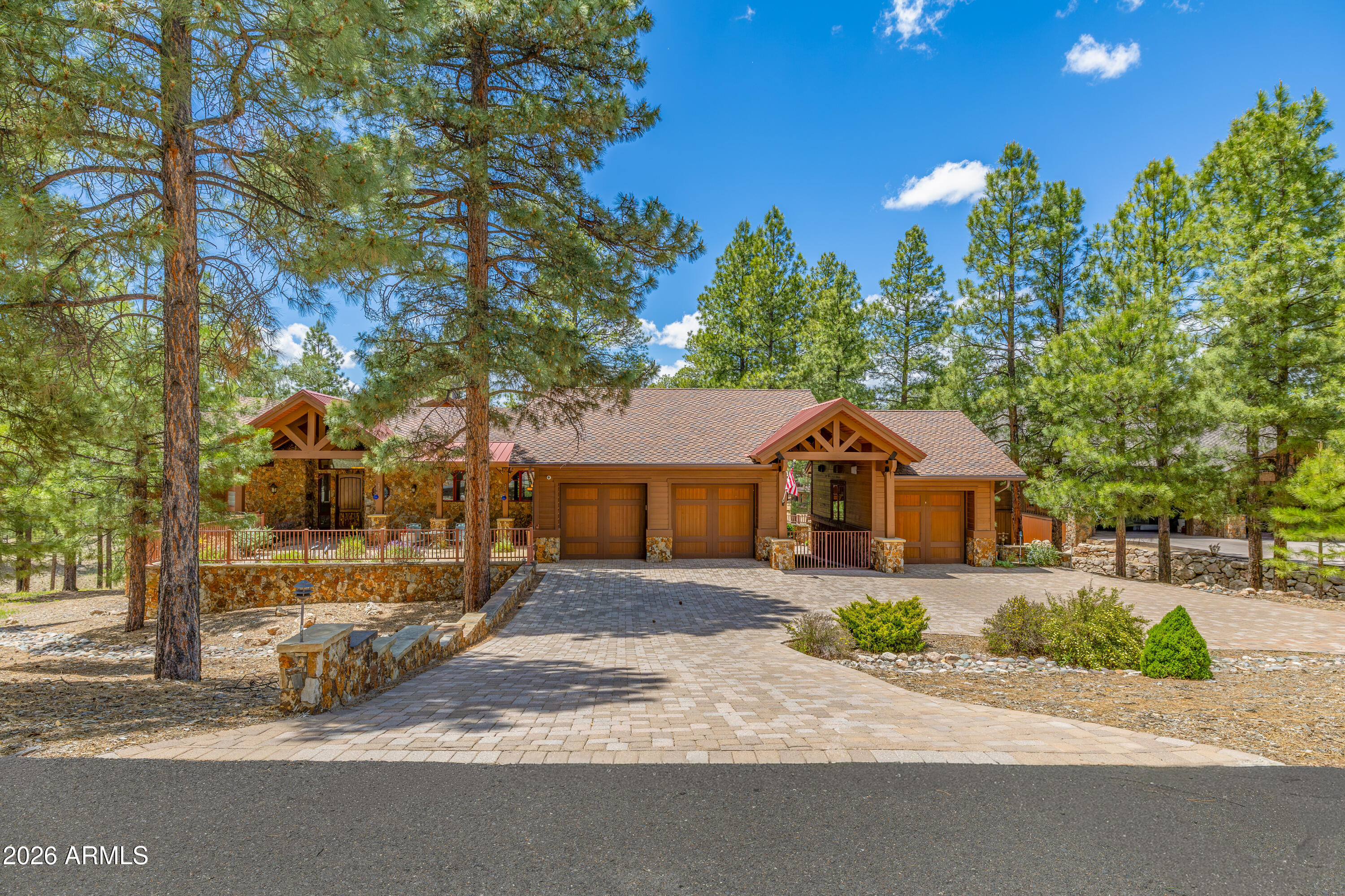 PINE CANYON - Residential