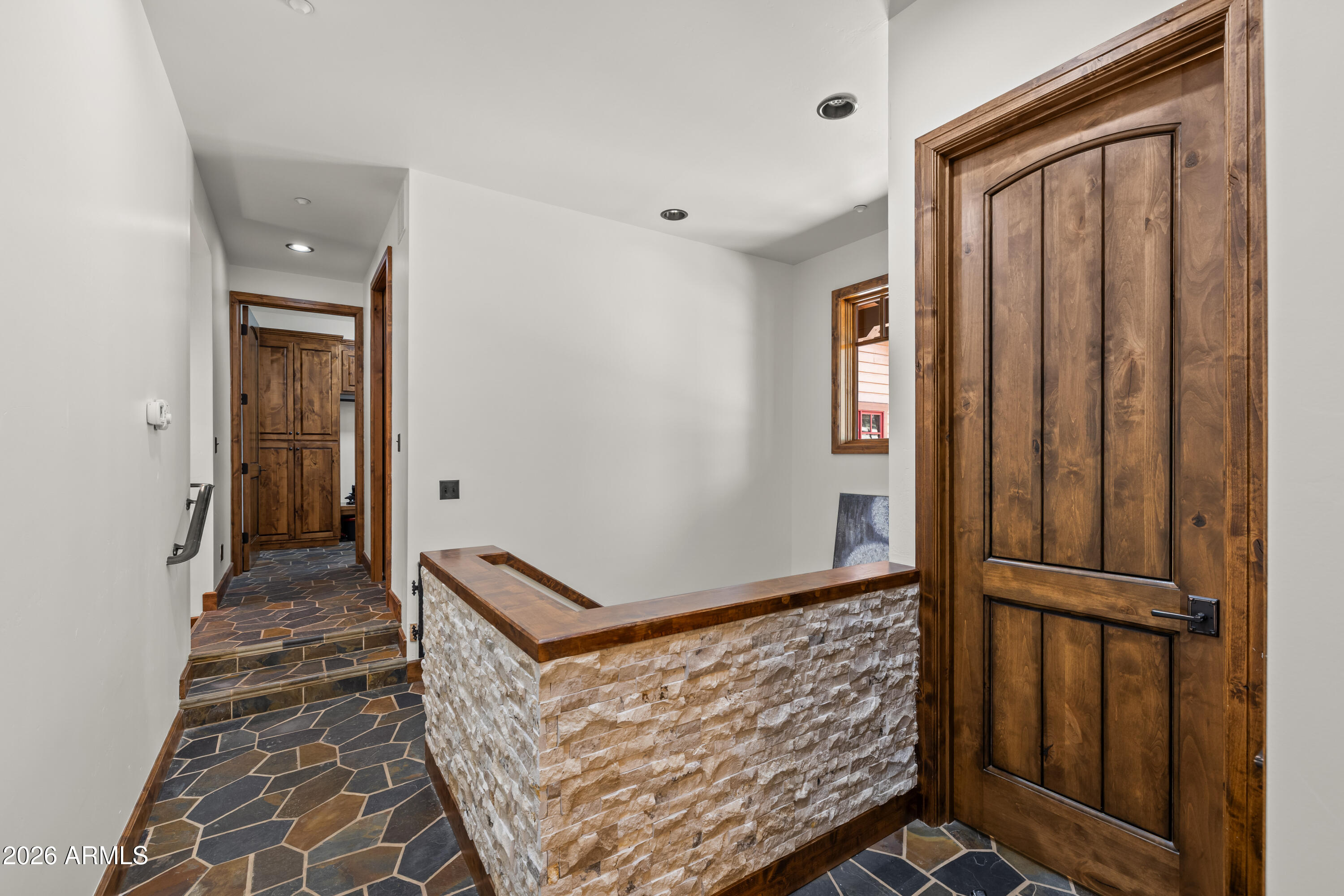 PINE CANYON - Residential