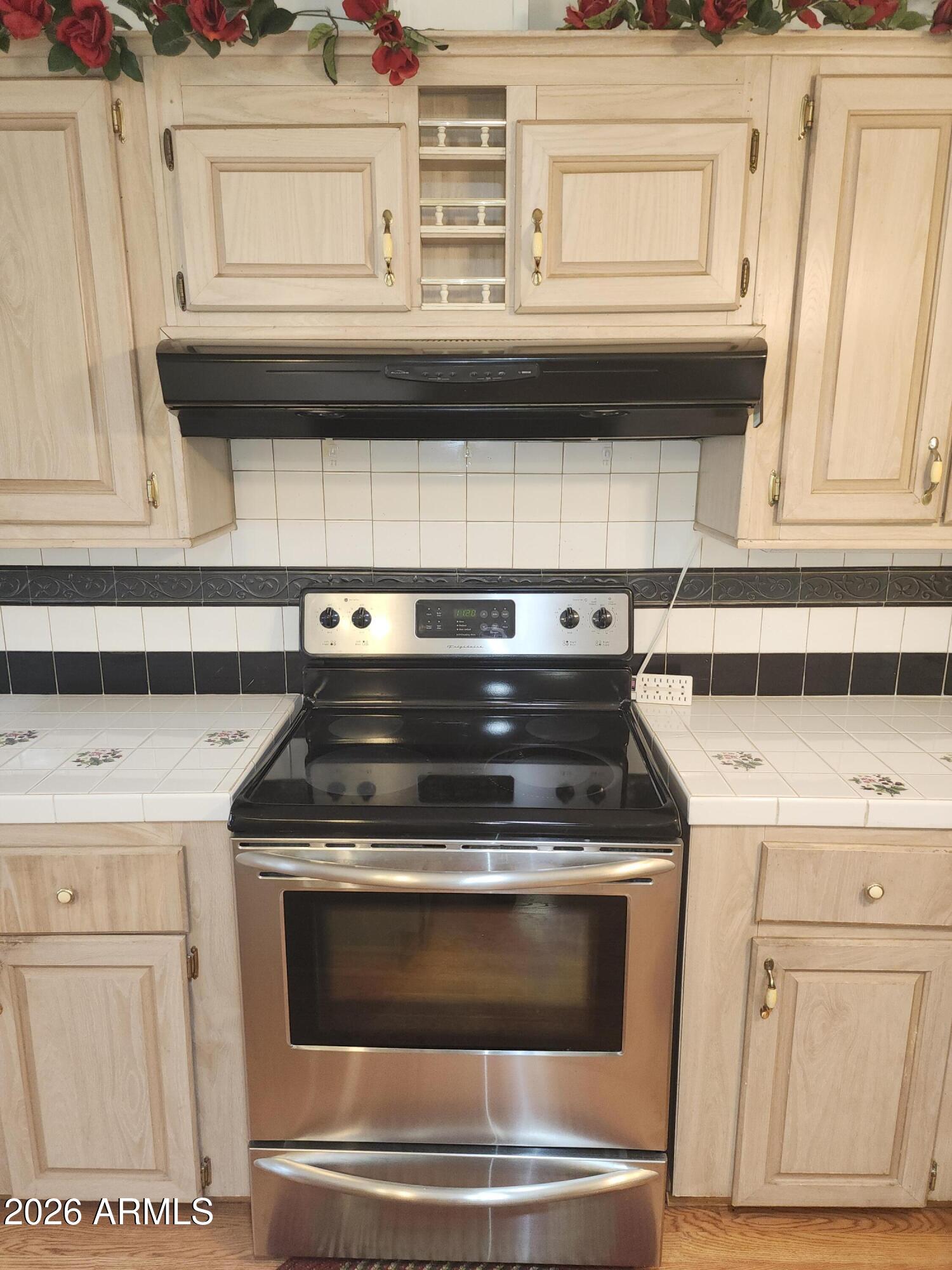 FLORENCE GARDENS UNIT B - Residential