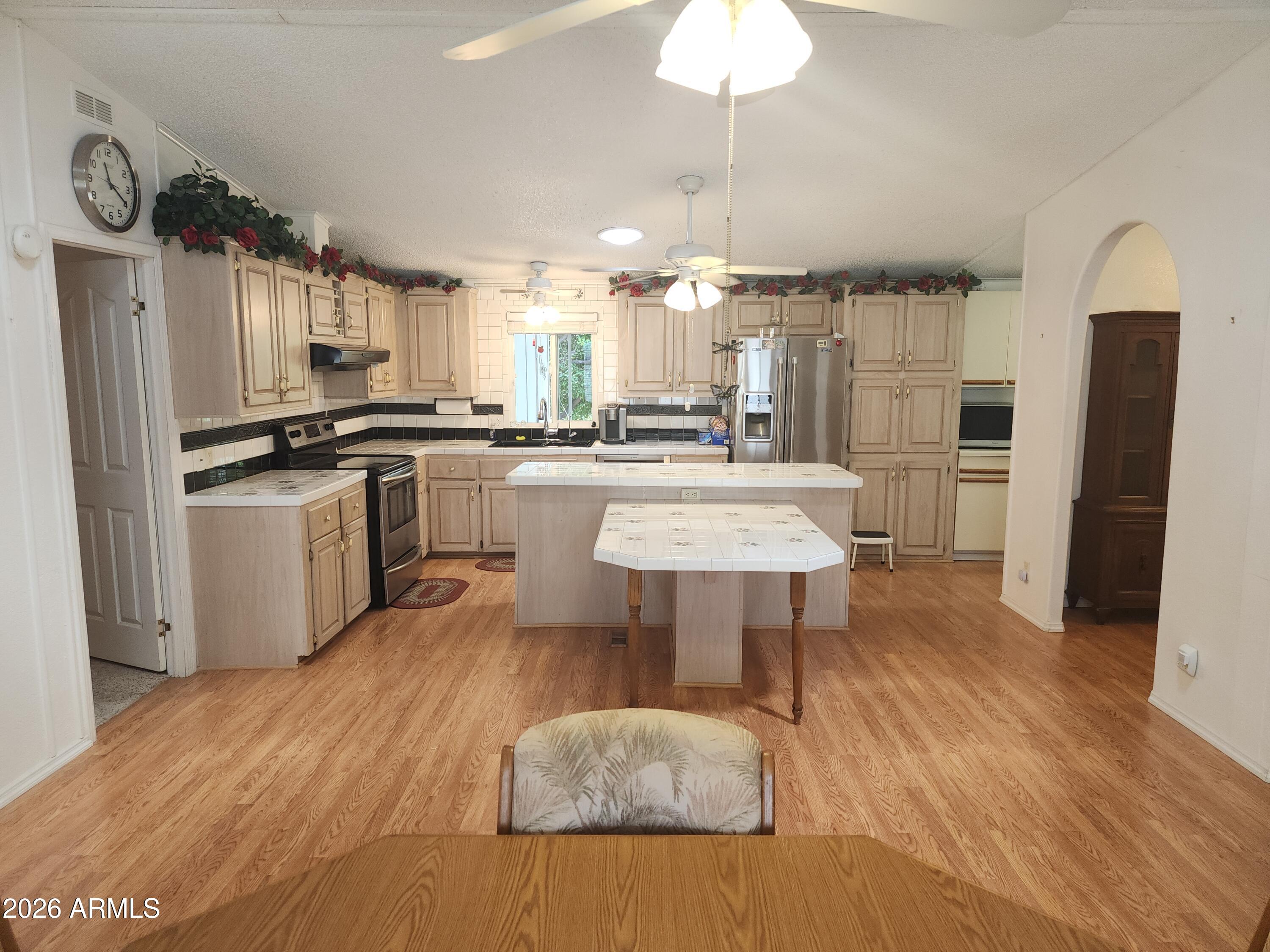 FLORENCE GARDENS UNIT B - Residential
