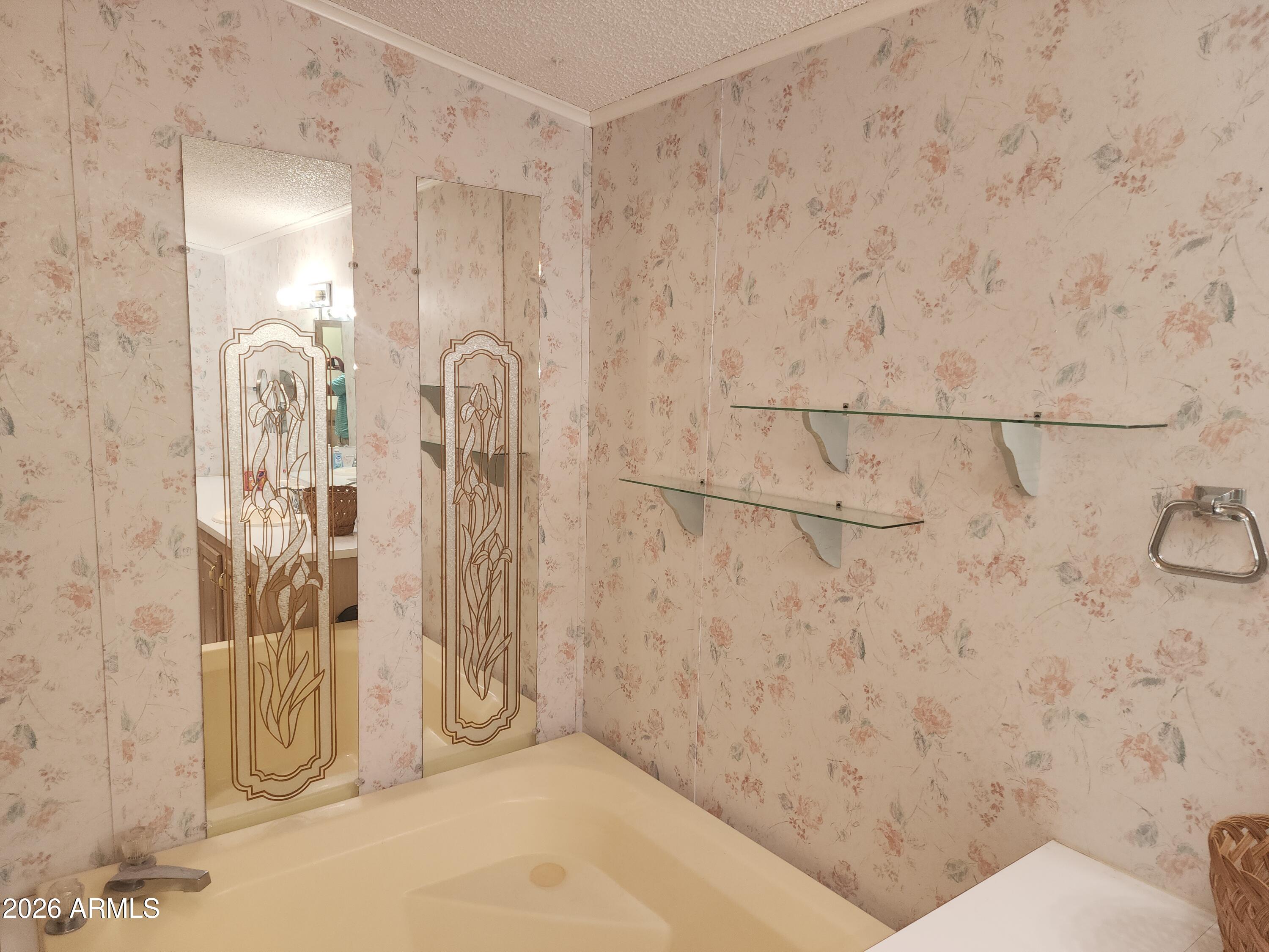FLORENCE GARDENS UNIT B - Residential