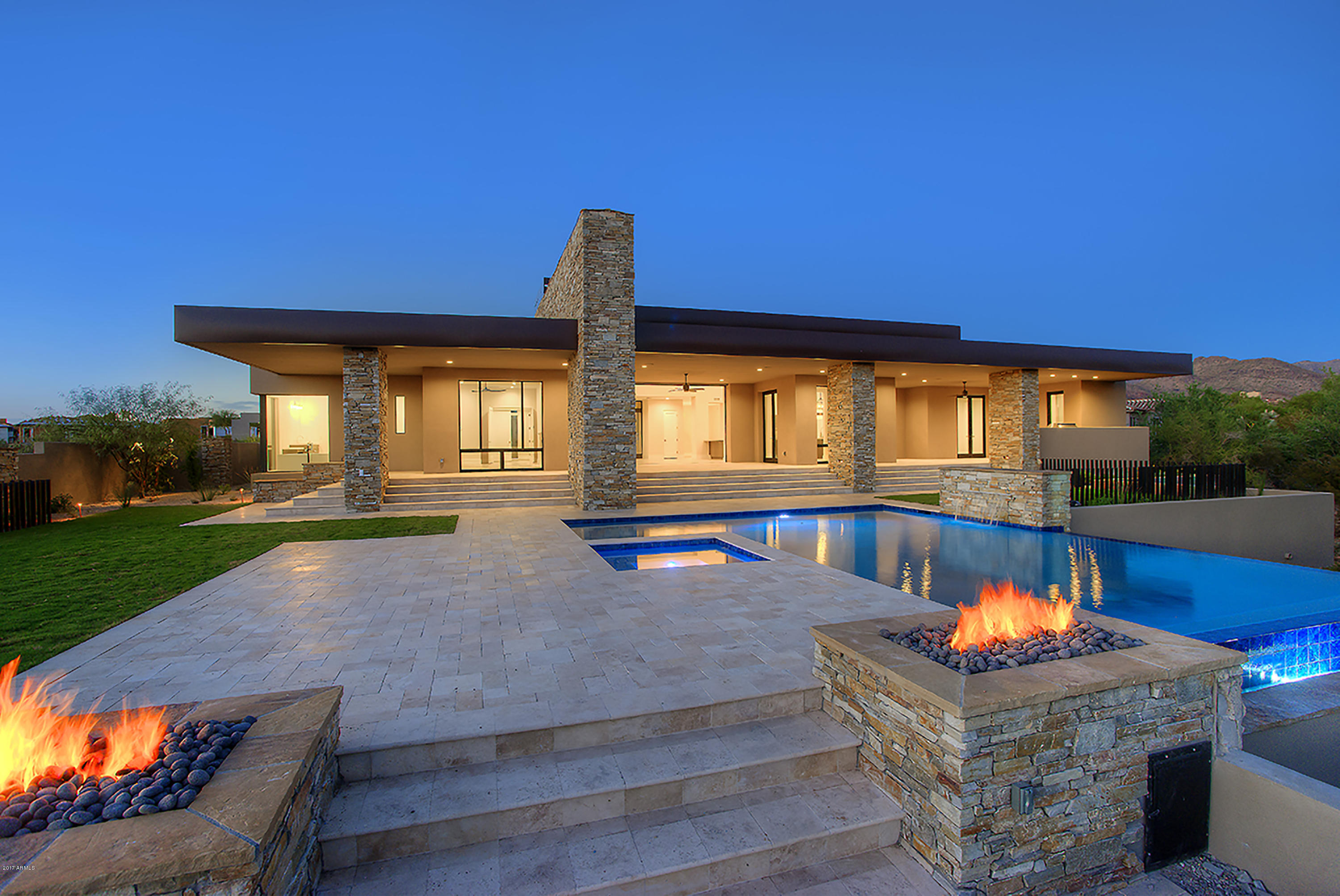 DC RANCH - Residential