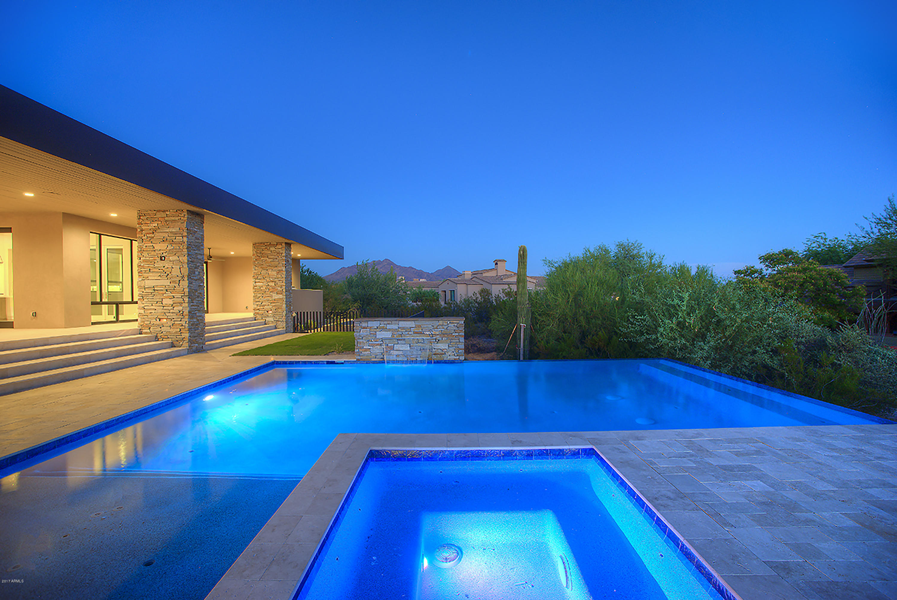 DC RANCH - Residential