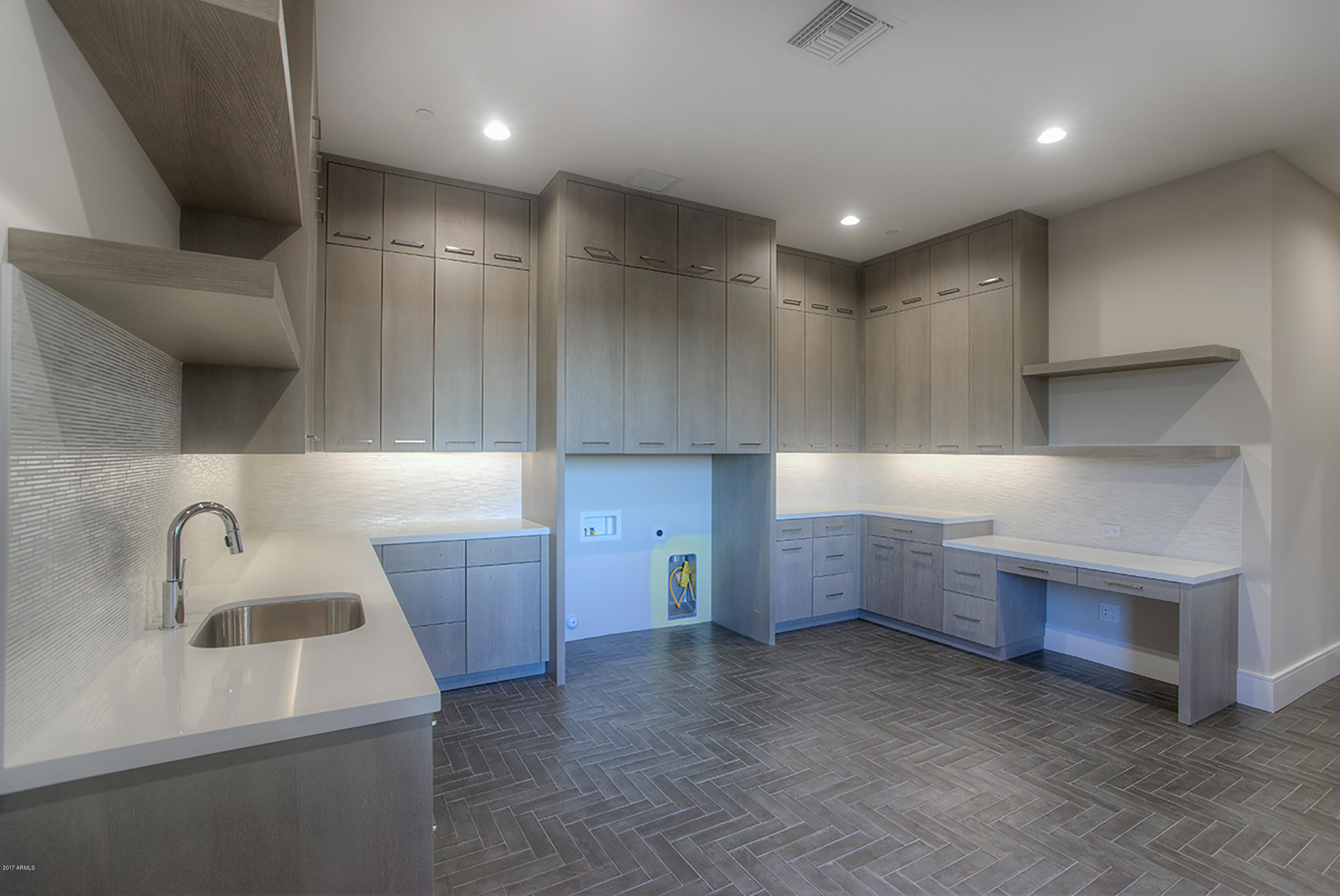 DC RANCH - Residential