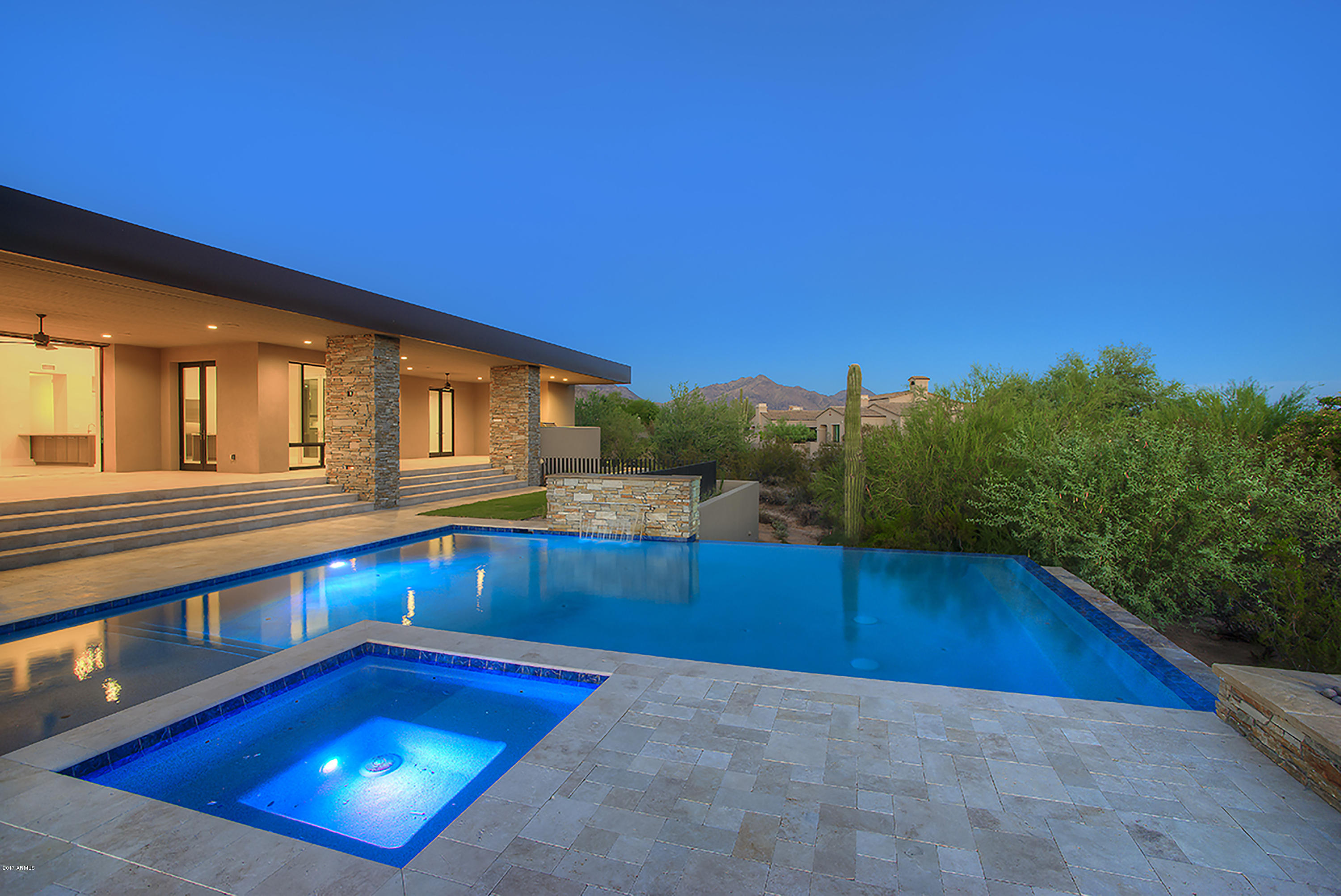 DC RANCH - Residential
