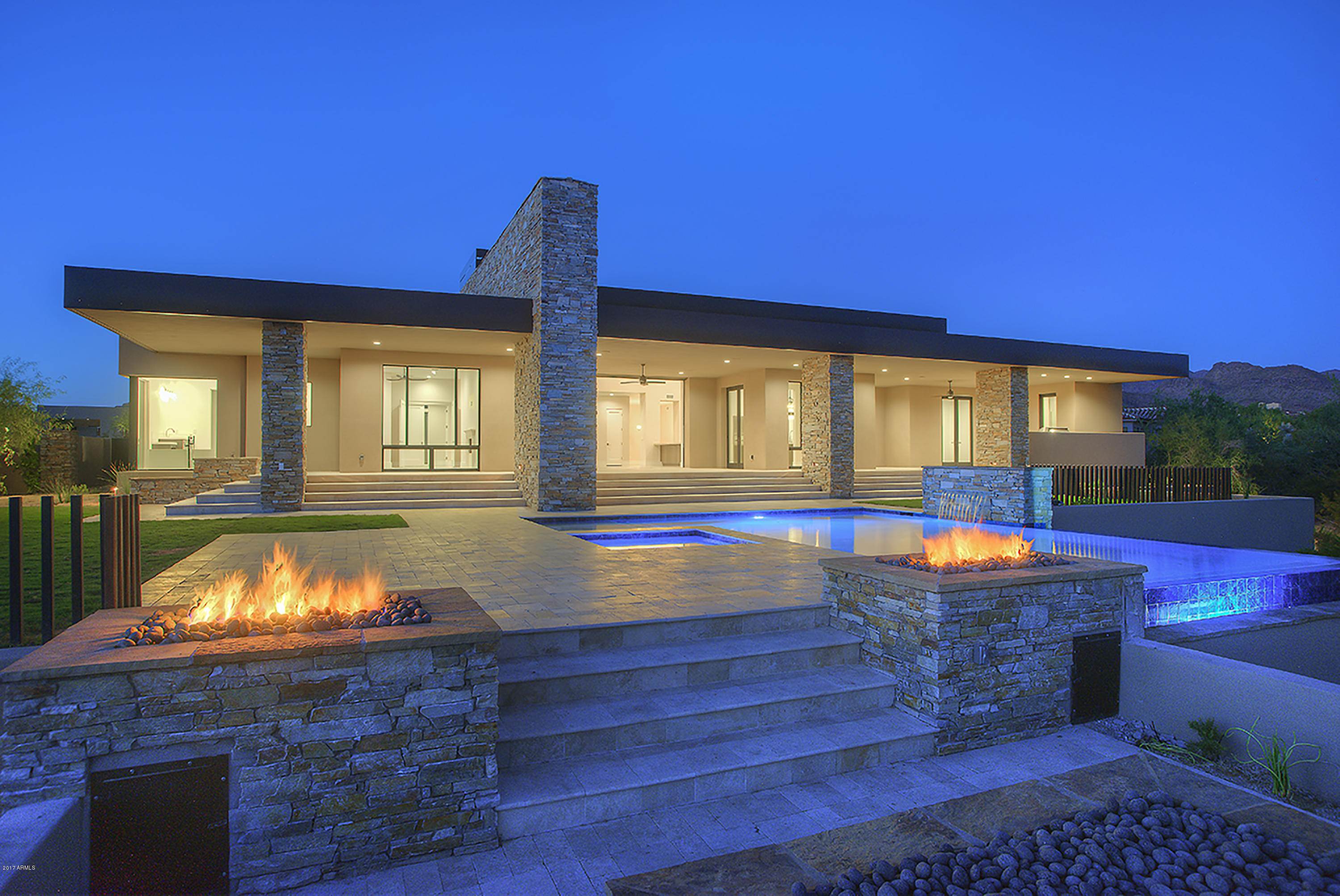 DC RANCH - Residential