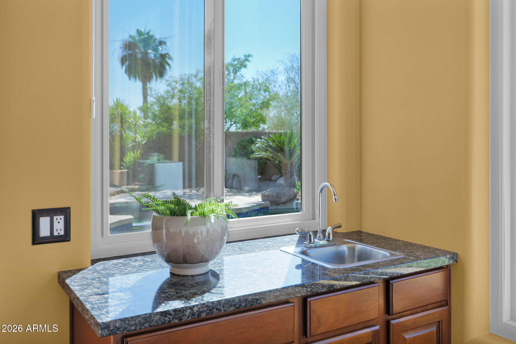 LOS ALISOS - Residential
