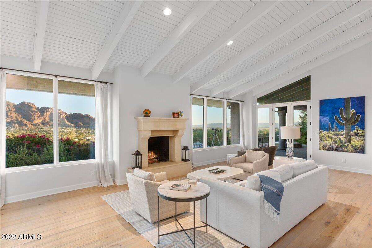PARADISE HIGHLANDS 1 - Residential