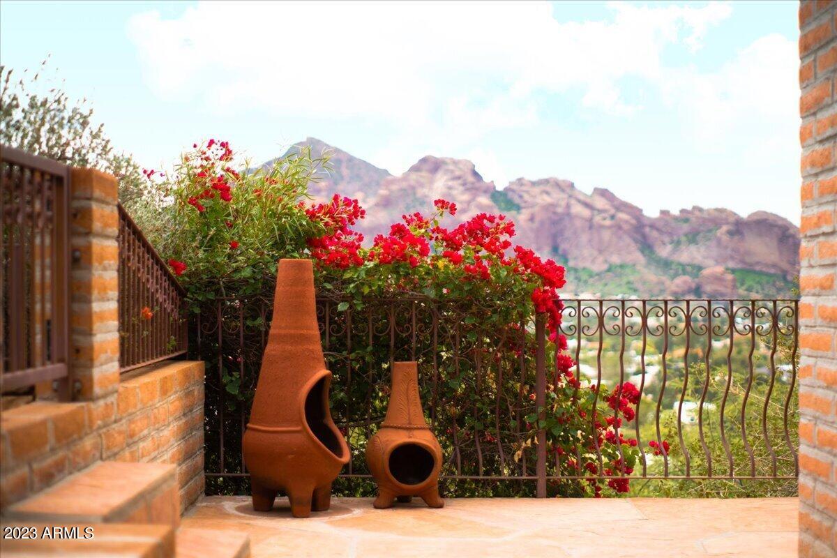 PARADISE HIGHLANDS 1 - Residential