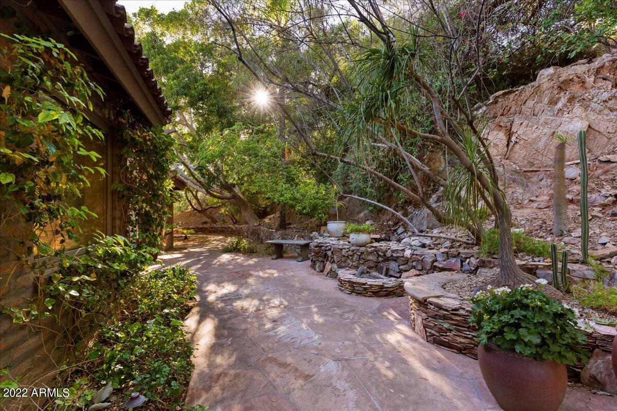 PARADISE HIGHLANDS 1 - Residential
