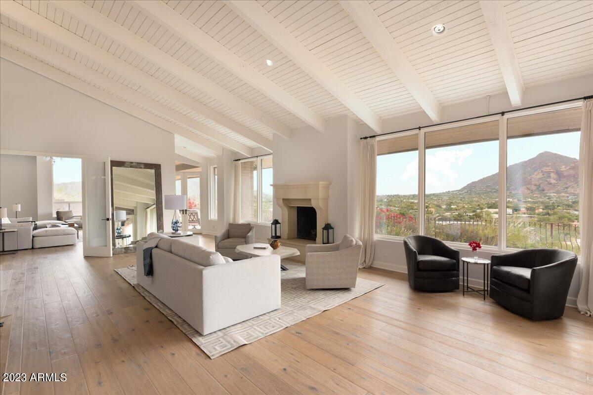 PARADISE HIGHLANDS 1 - Residential