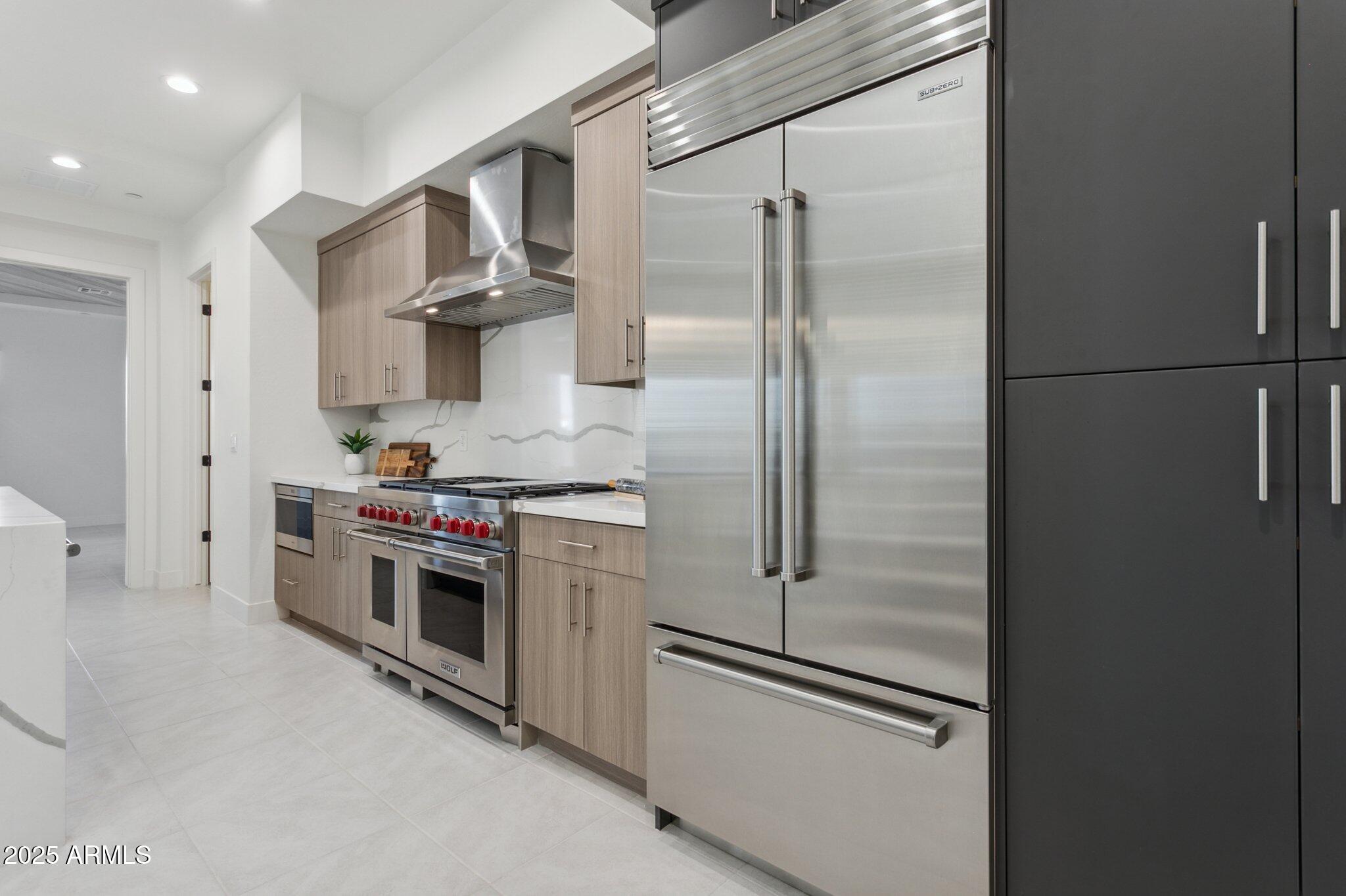 VIEW CAREFREE CONDOMINIUM - Residential