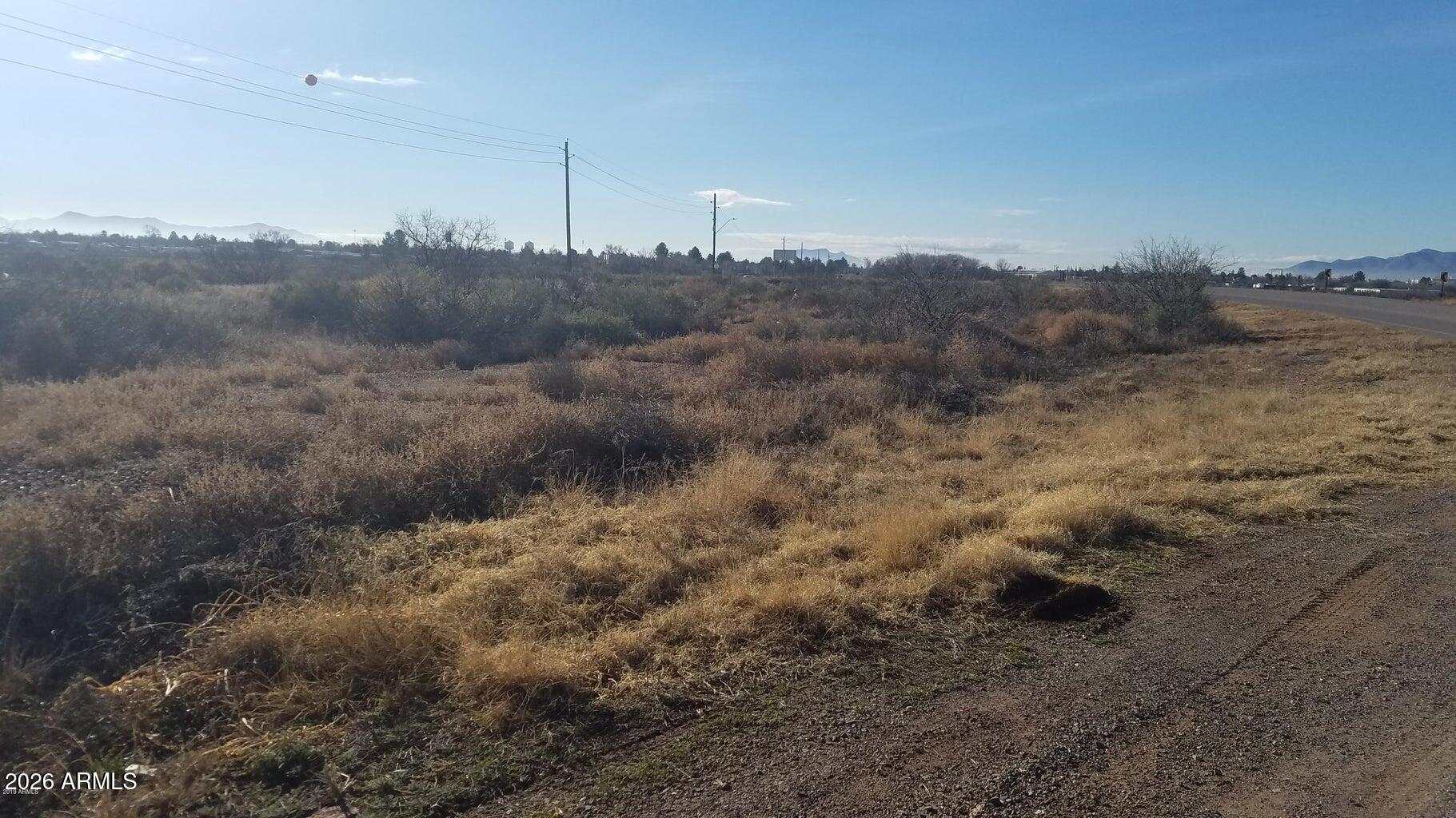 Great location lot! Facing 2 main highways:
Leslie Canyon and Hwy 80