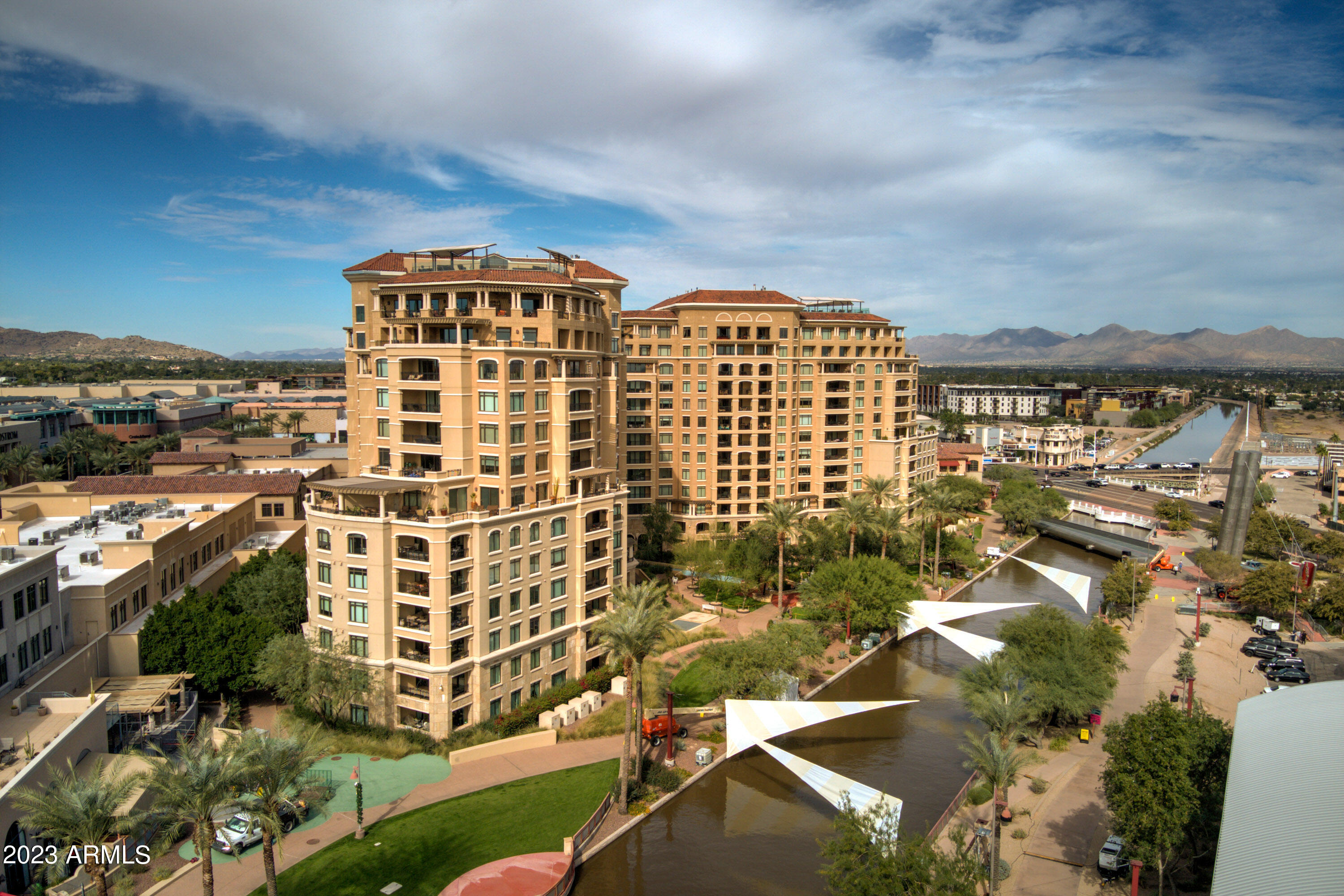 SCOTTSDALE WATERFRONT RESIDENCES CONDOMINIUM - Residential