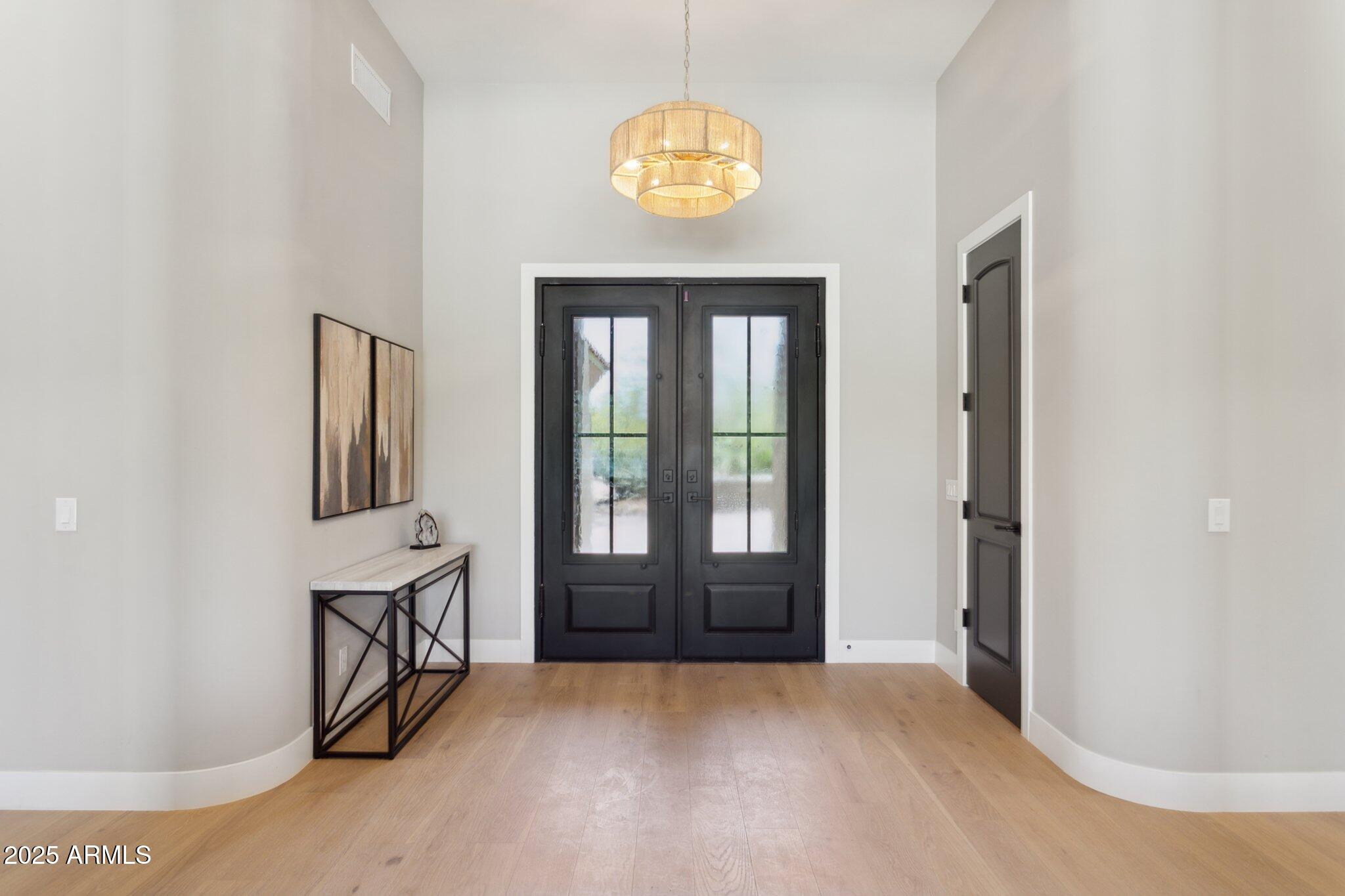 PEAKVIEW TRAILS - Residential