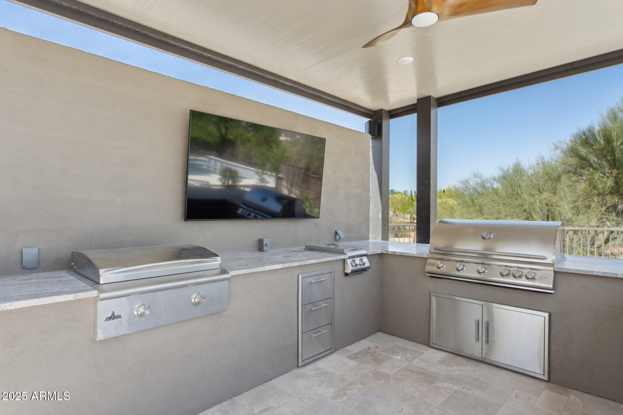 PEAKVIEW TRAILS - Residential