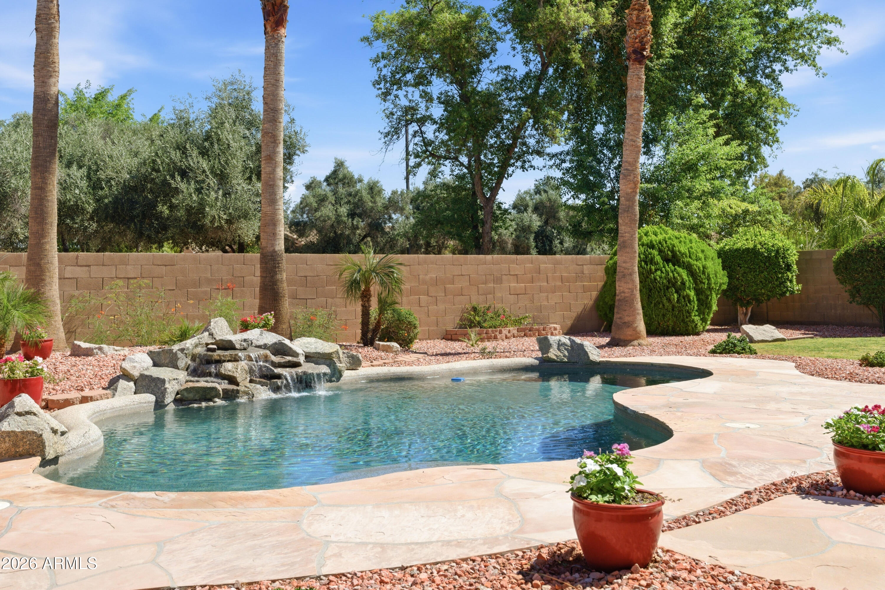 TONE RANCH ESTATES - Residential