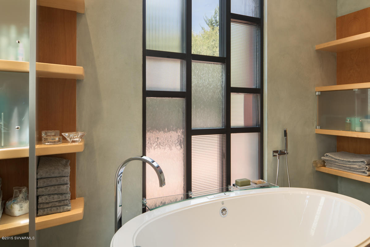Est at Northslopes - Residential