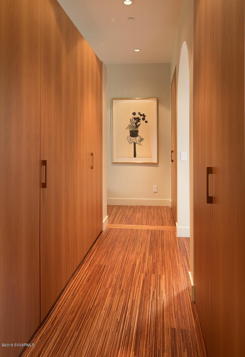 Est at Northslopes - Residential