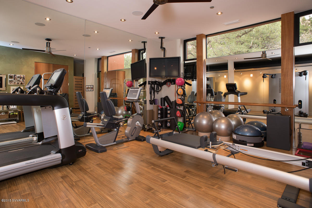 Est at Northslopes - Residential