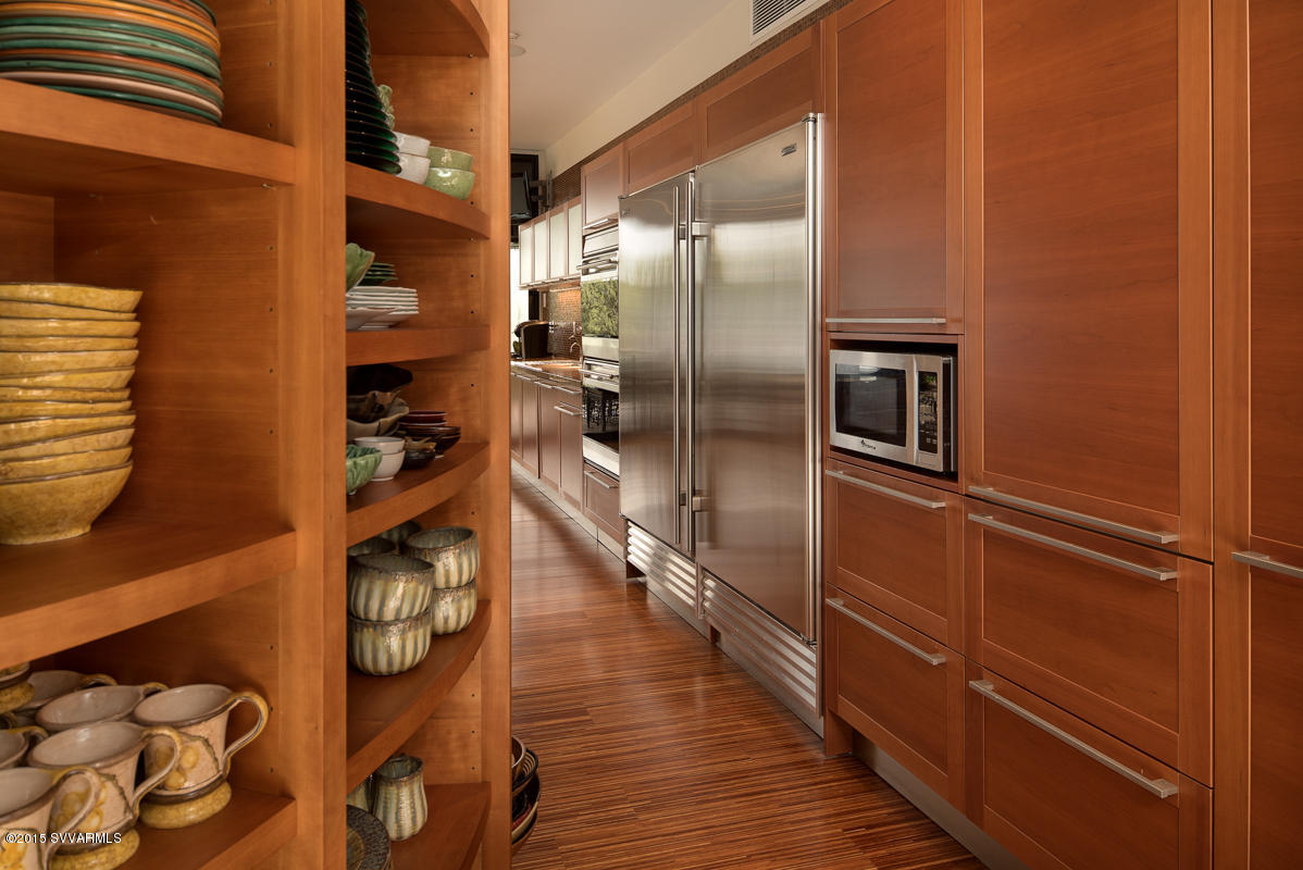 Est at Northslopes - Residential