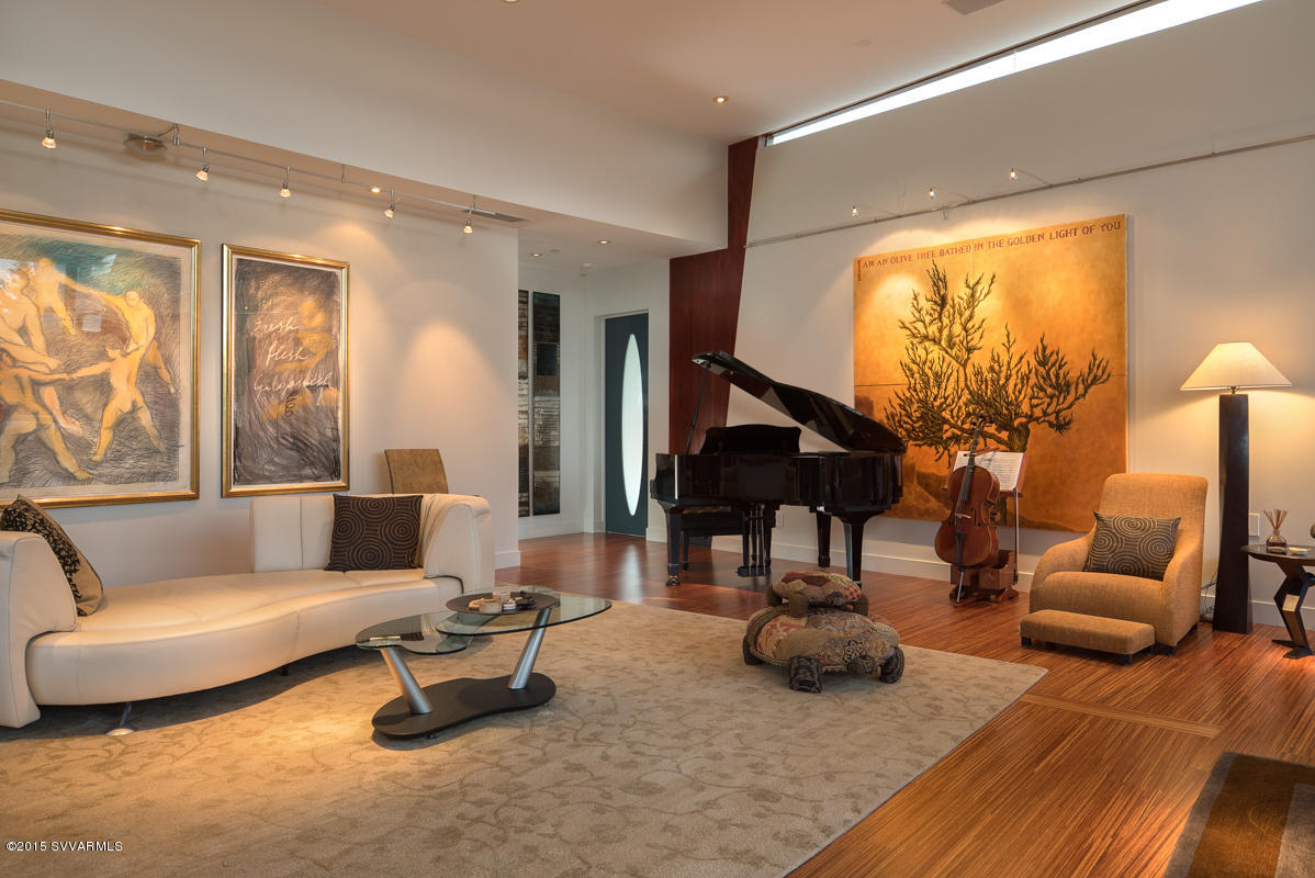 Est at Northslopes - Residential