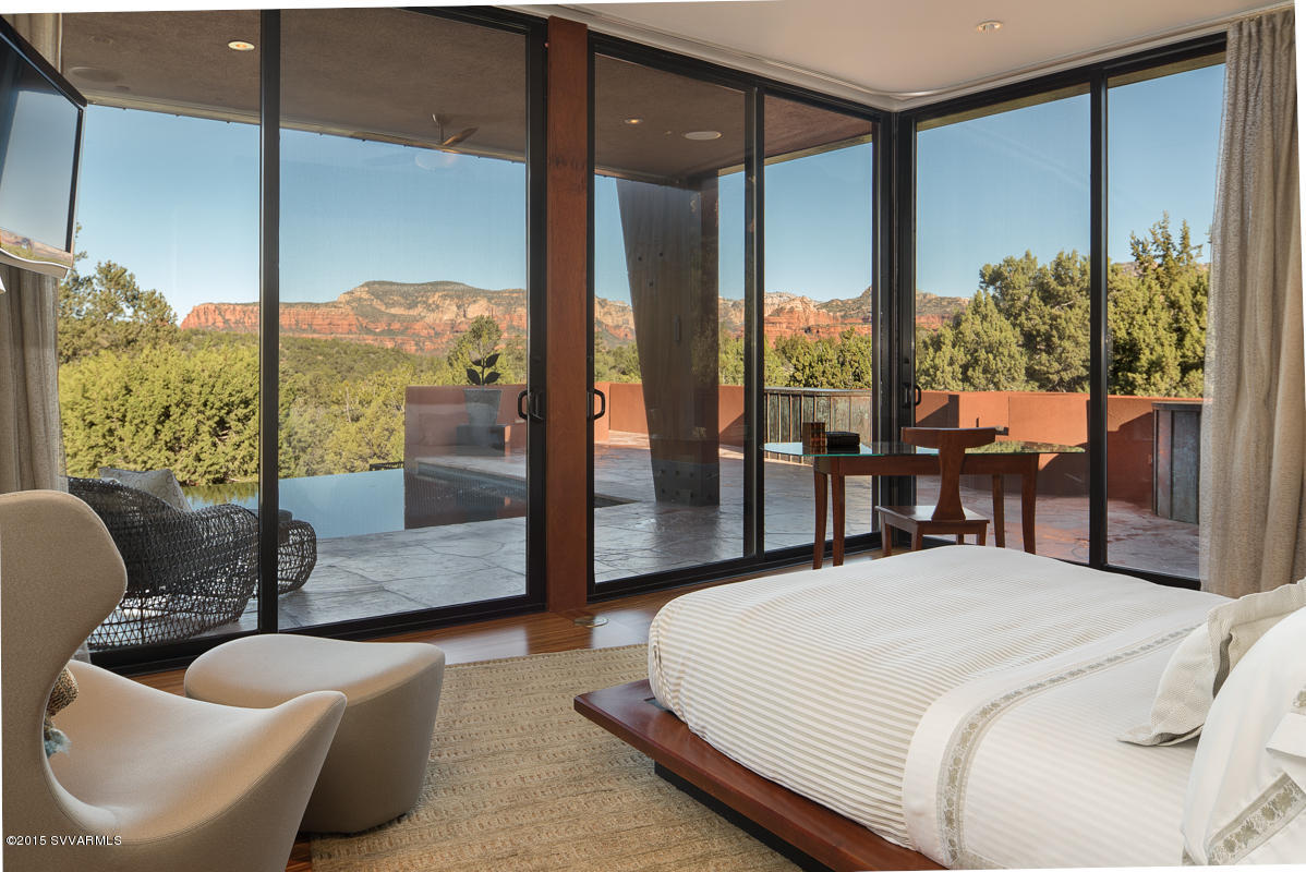 Est at Northslopes - Residential