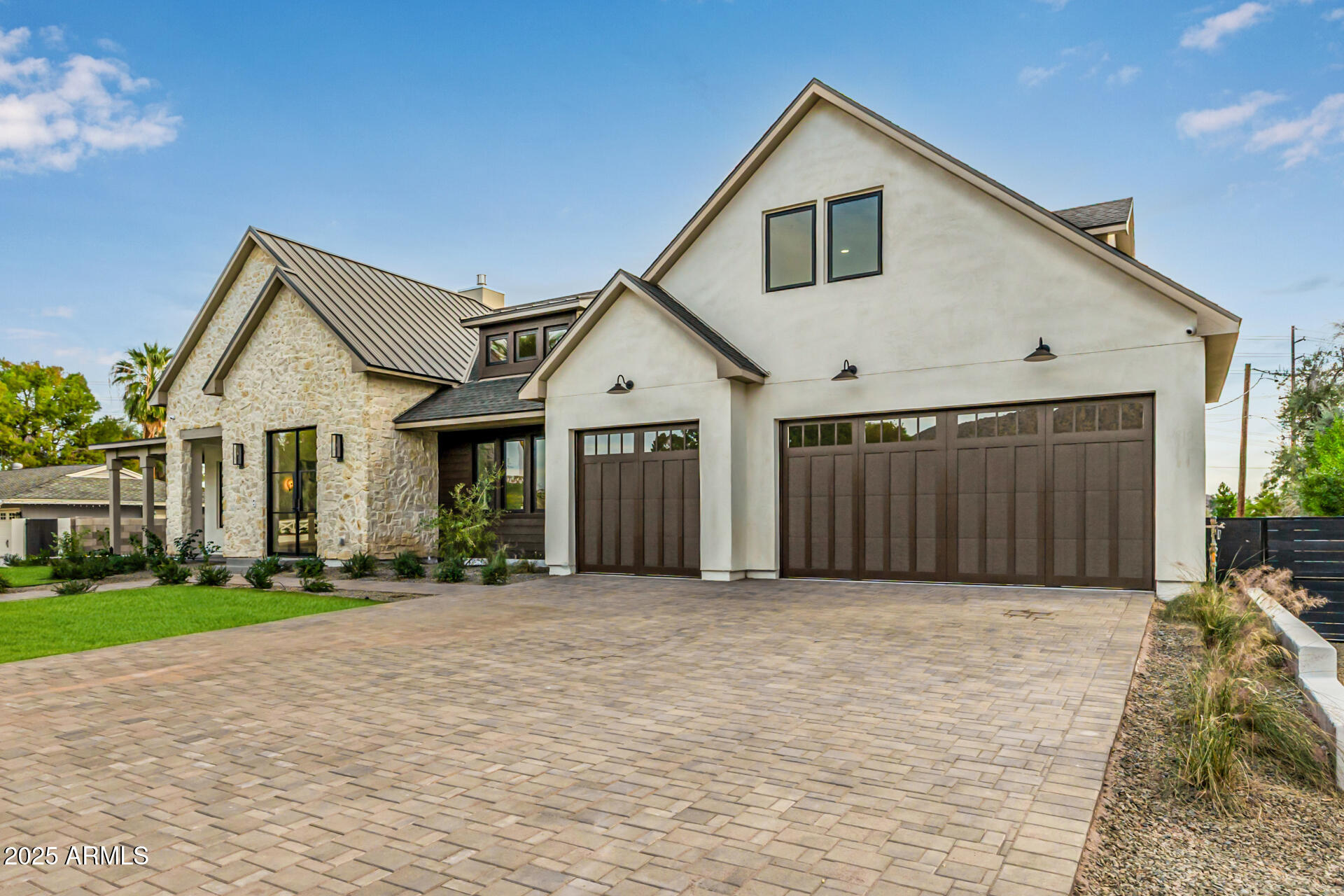 SUN VALLEY ESTATES LOT 5-7, 18, 19, 34-42 - Residential