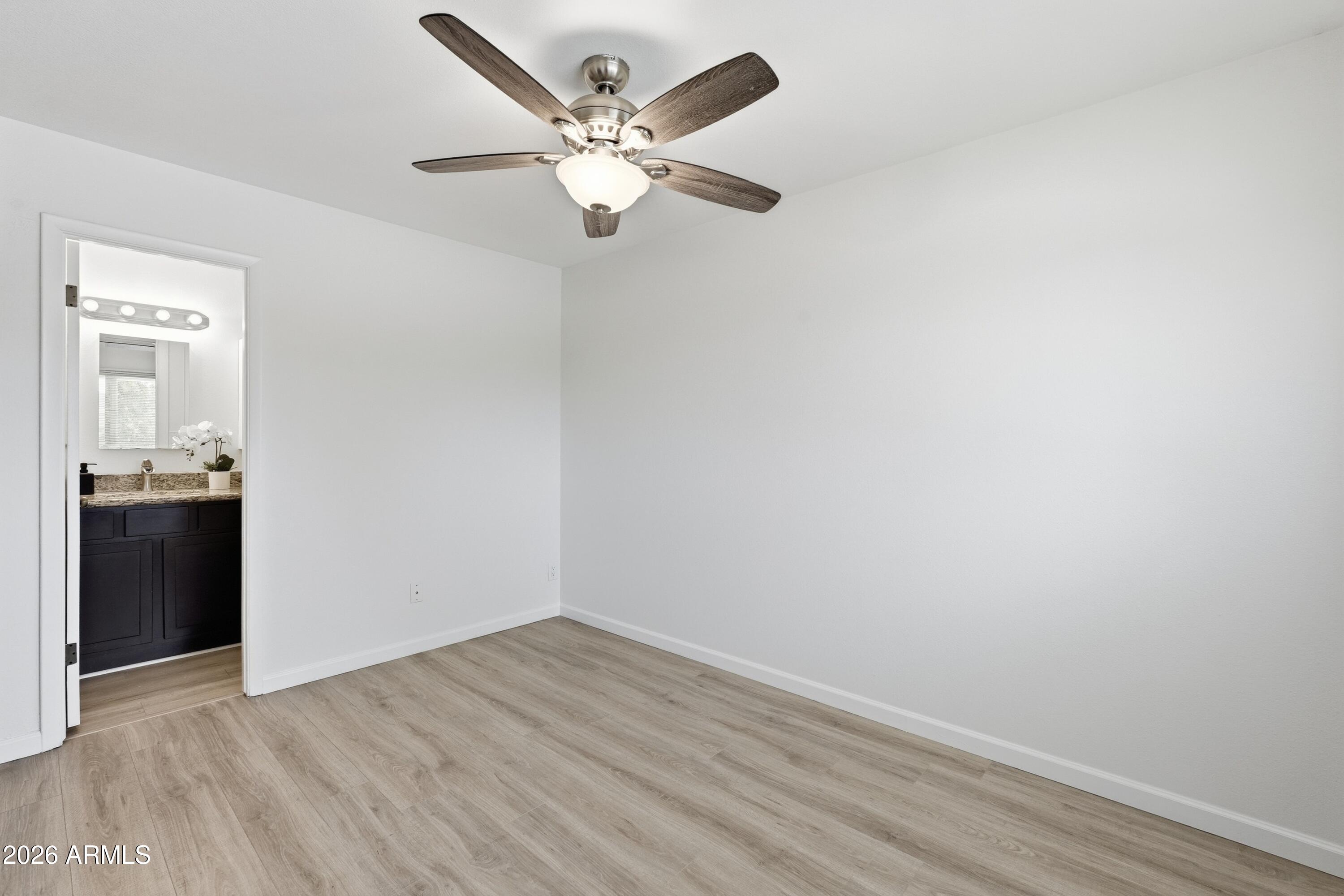 PARK SCOTTSDALE TOWNHOUSE UNIT TWO - Residential
