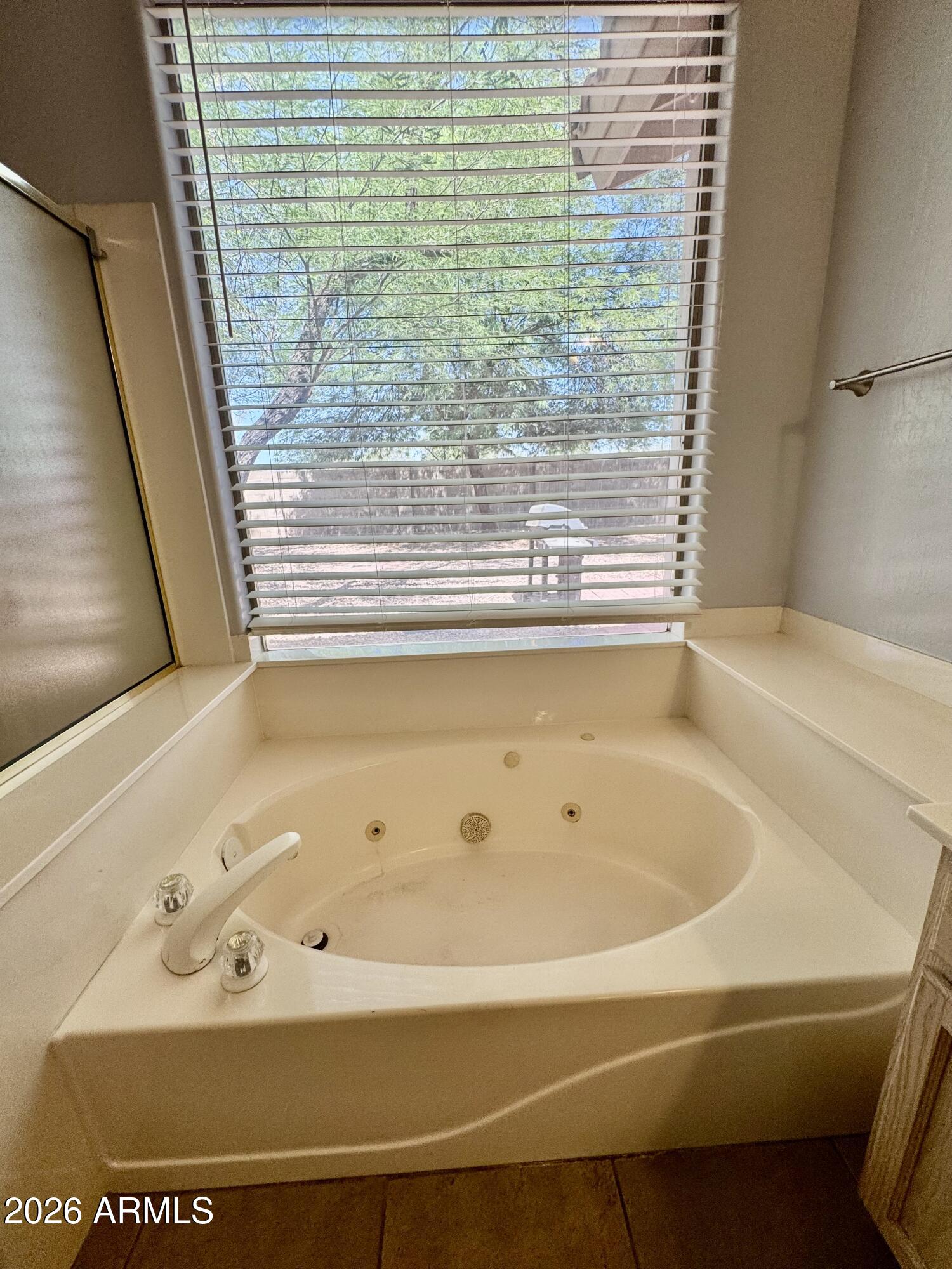 VISTAS 2 - Residential Lease