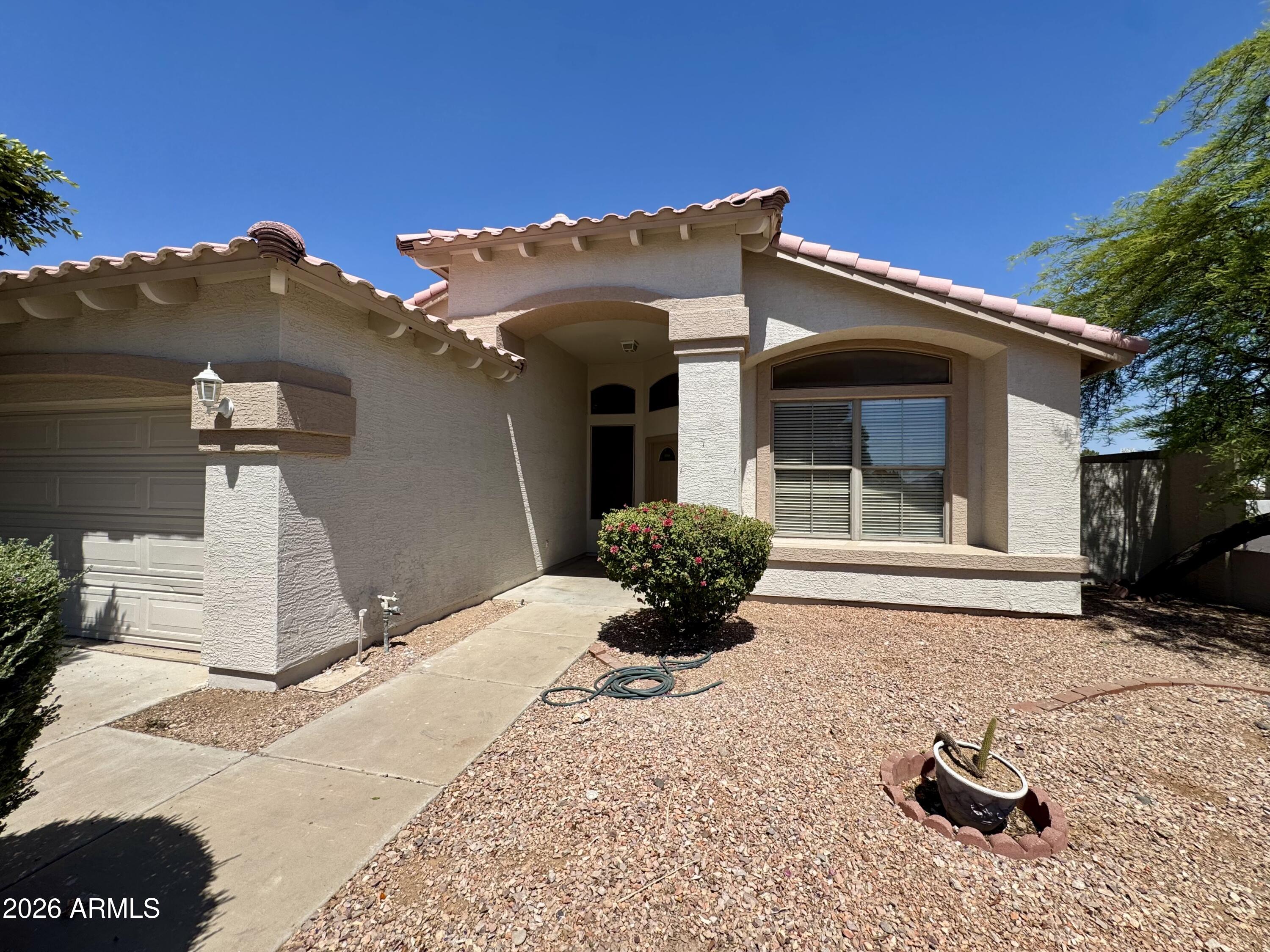 VISTAS 2 - Residential Lease