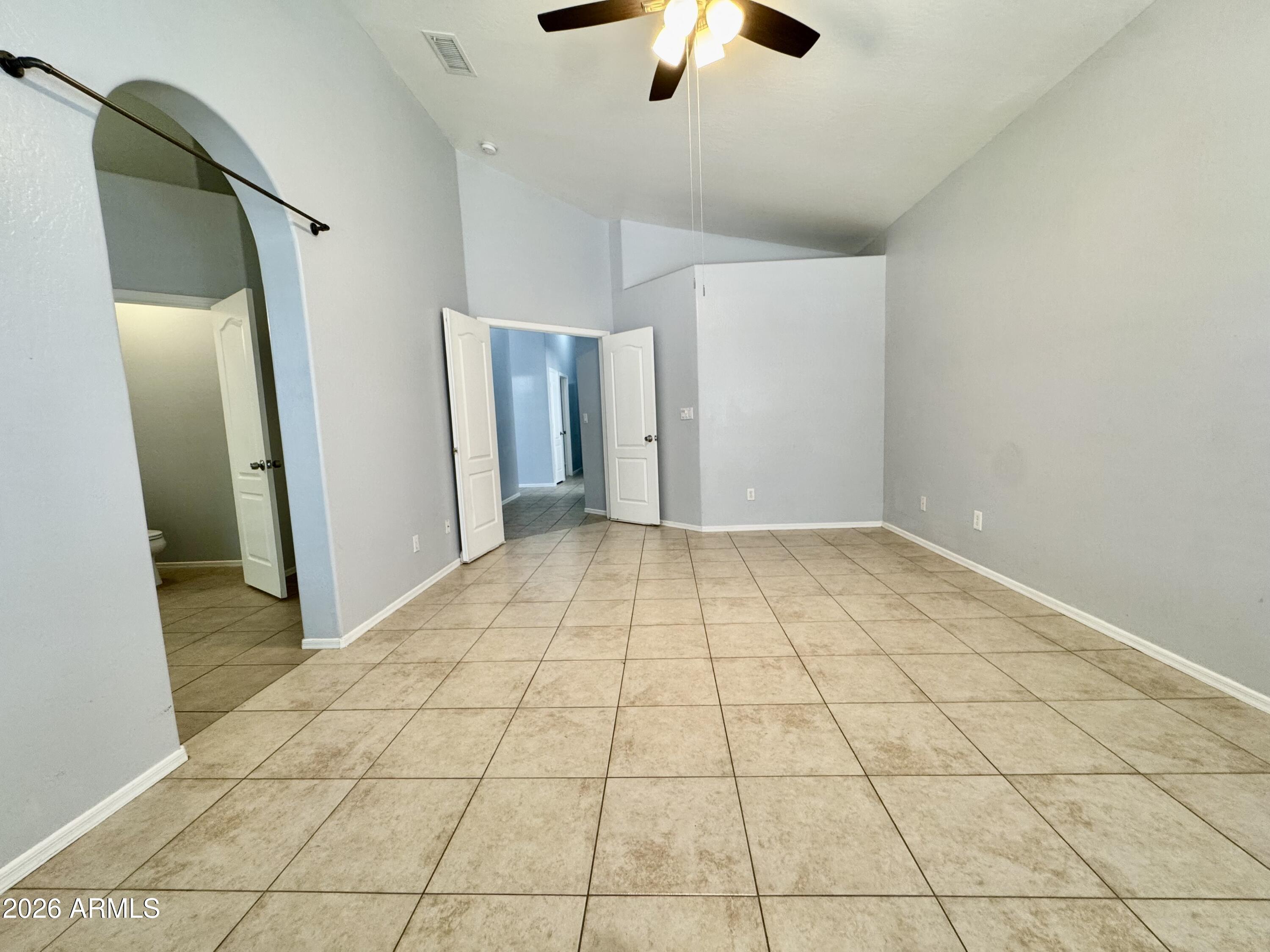 VISTAS 2 - Residential Lease