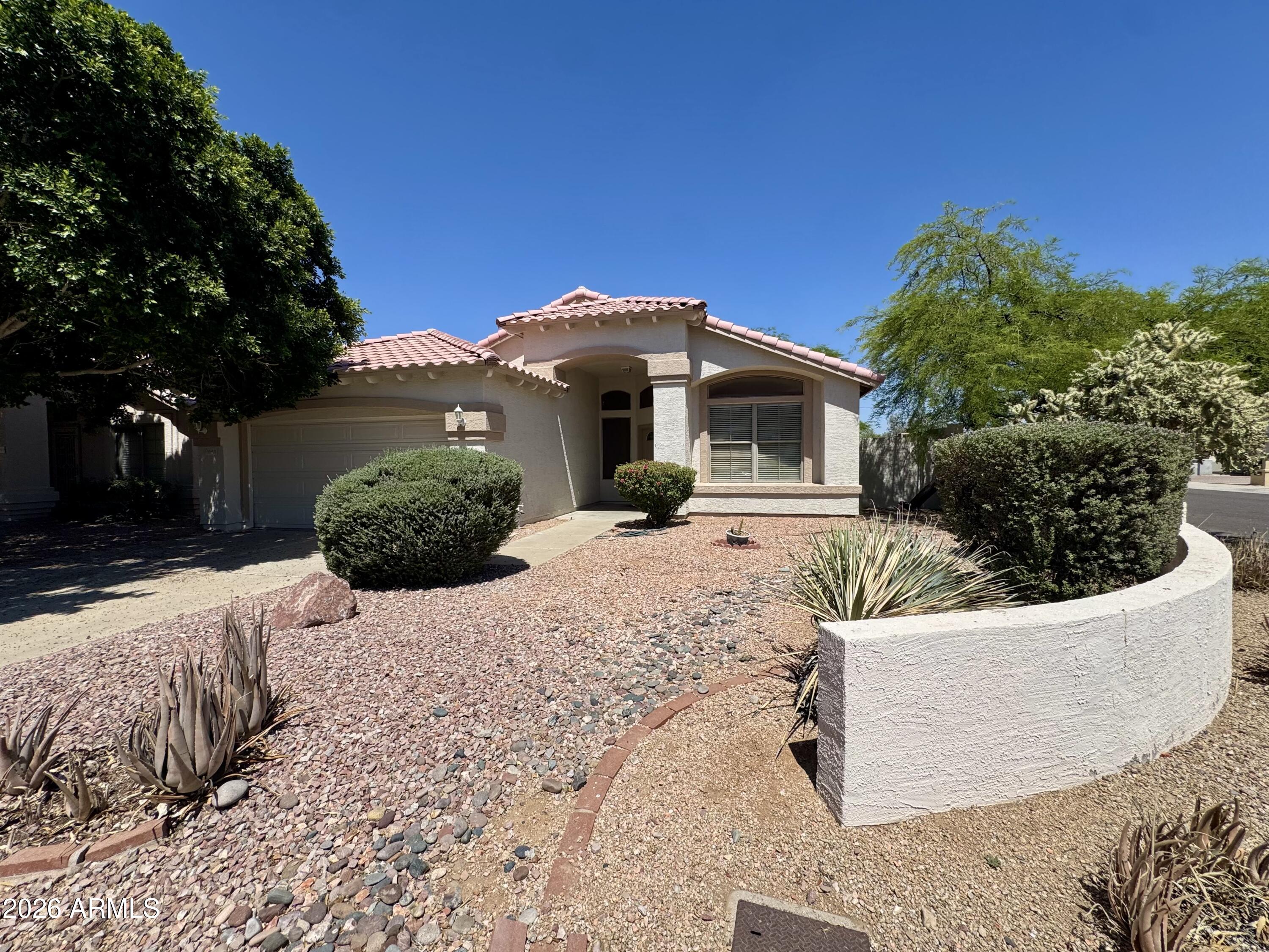 VISTAS 2 - Residential Lease