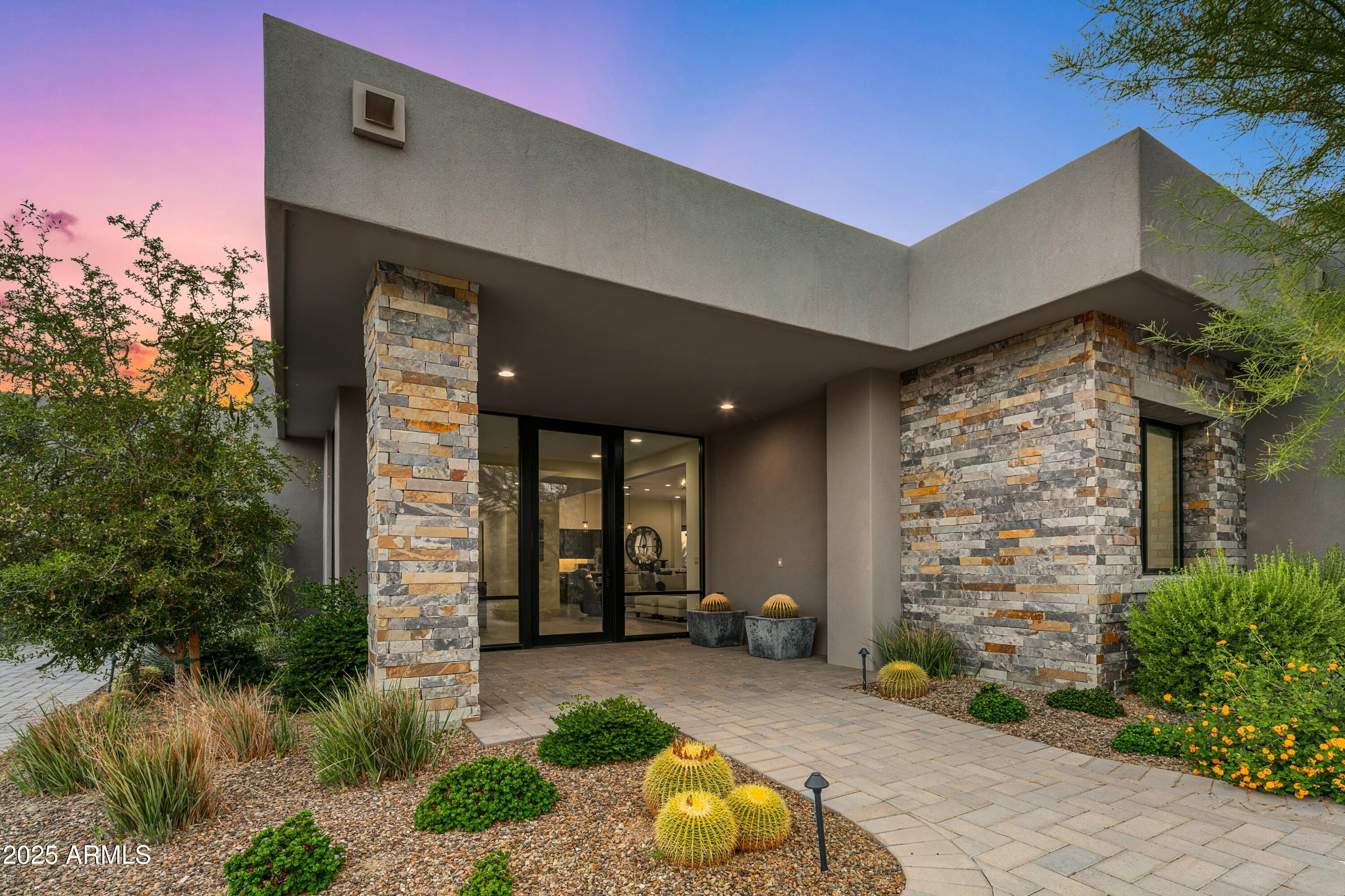 DESERT MOUNTAIN - Residential